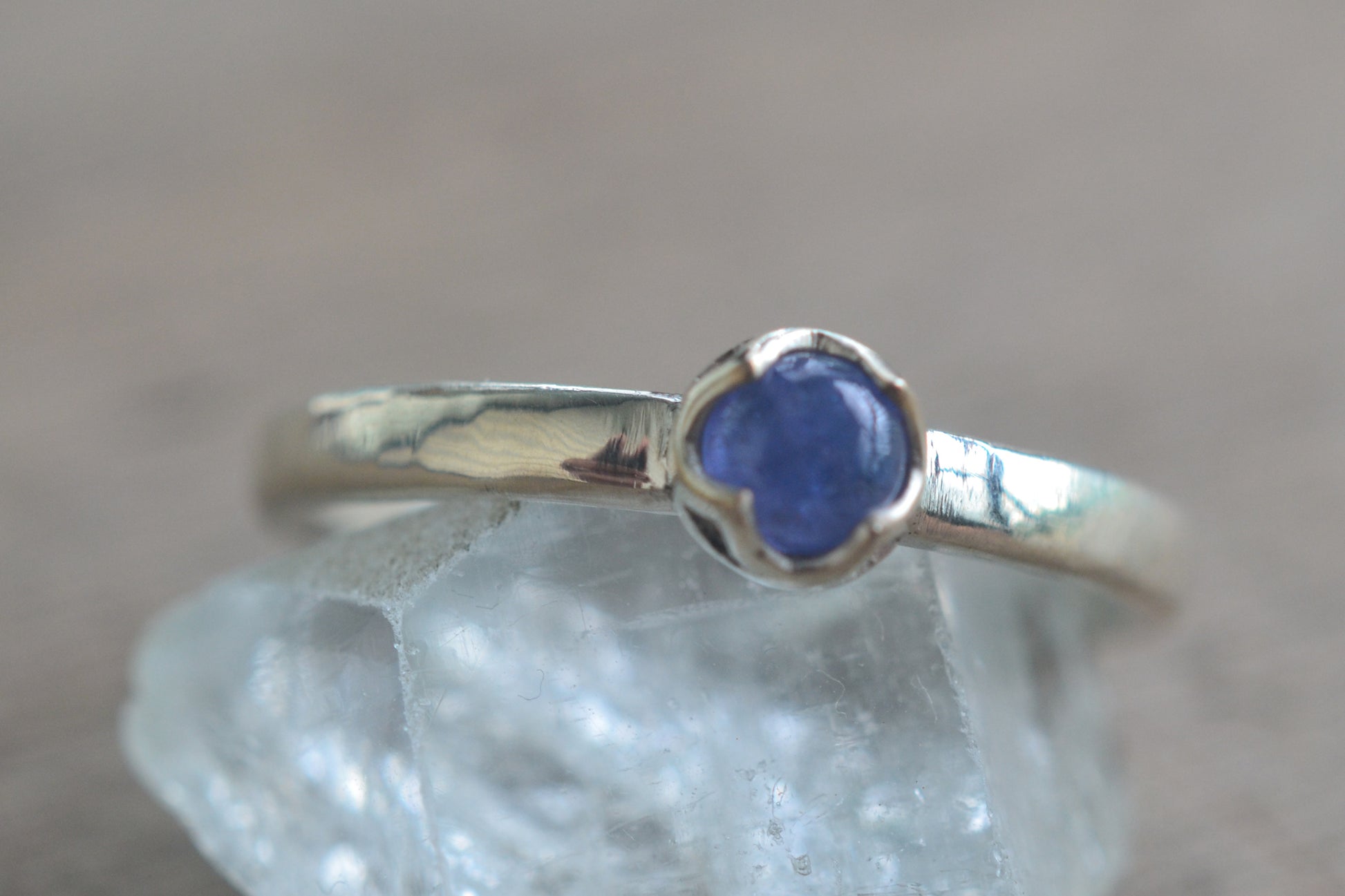 Round Tanzanite Bezel Ring in 925 Silver