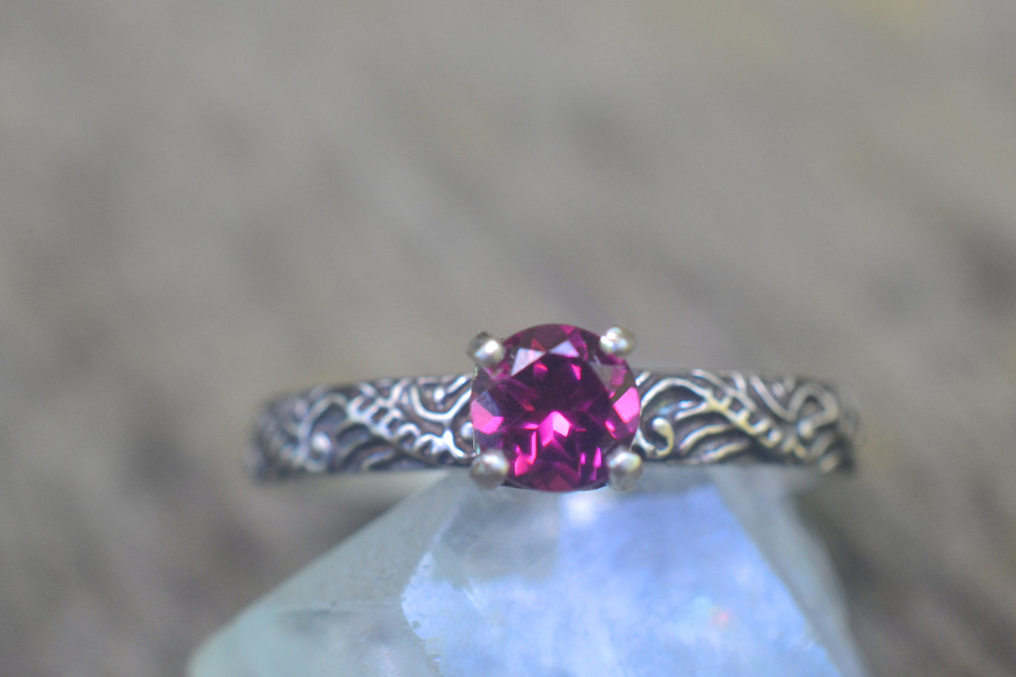 Baroque Style Garnet Engagement Ring For Women