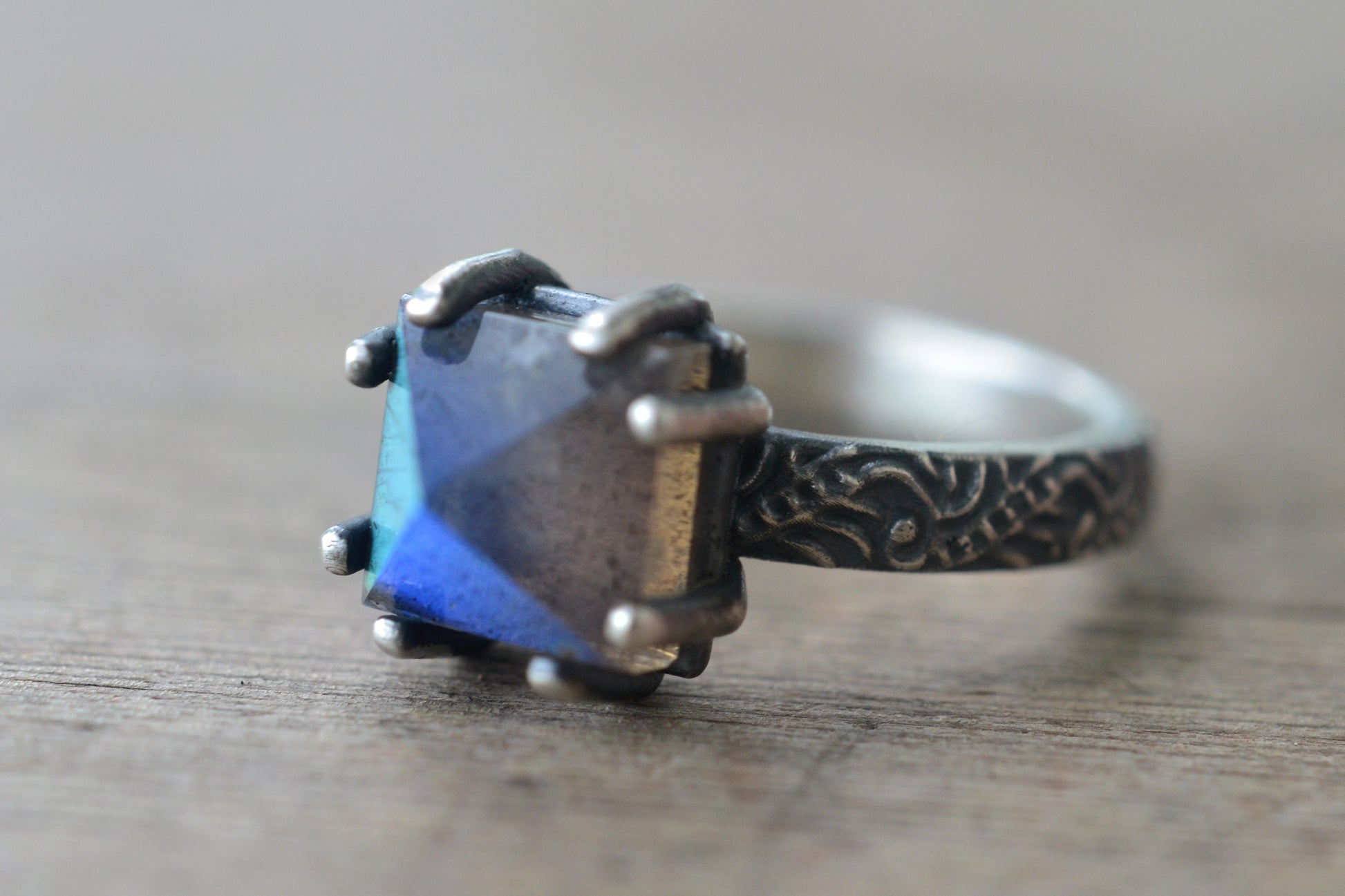 Baroque Labradorite Crystal Point Ring in Silver
