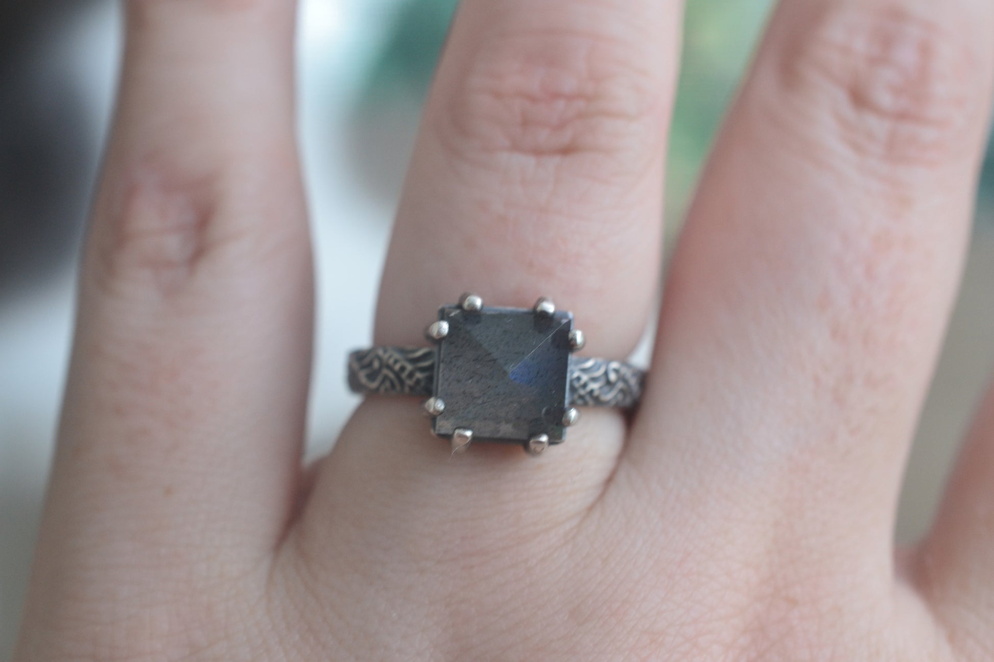 8mm x 8mm Labradorite Crystal Point Ring