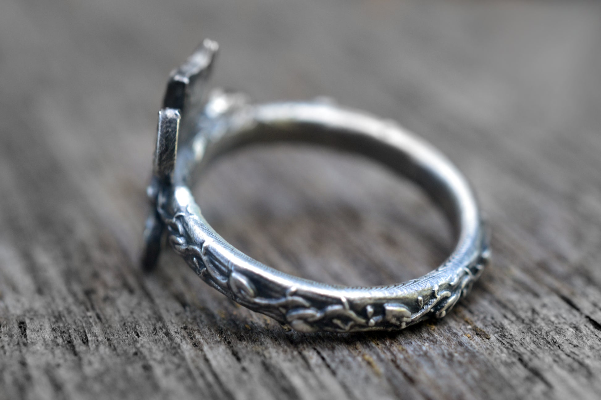 Silver Butterfly & Leaf Ring With Black Stone
