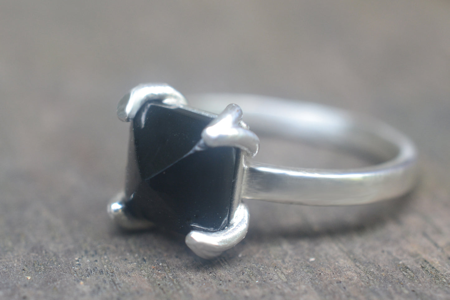 Pyramid Black Onyx Cabochon Ring in 925 Silver
