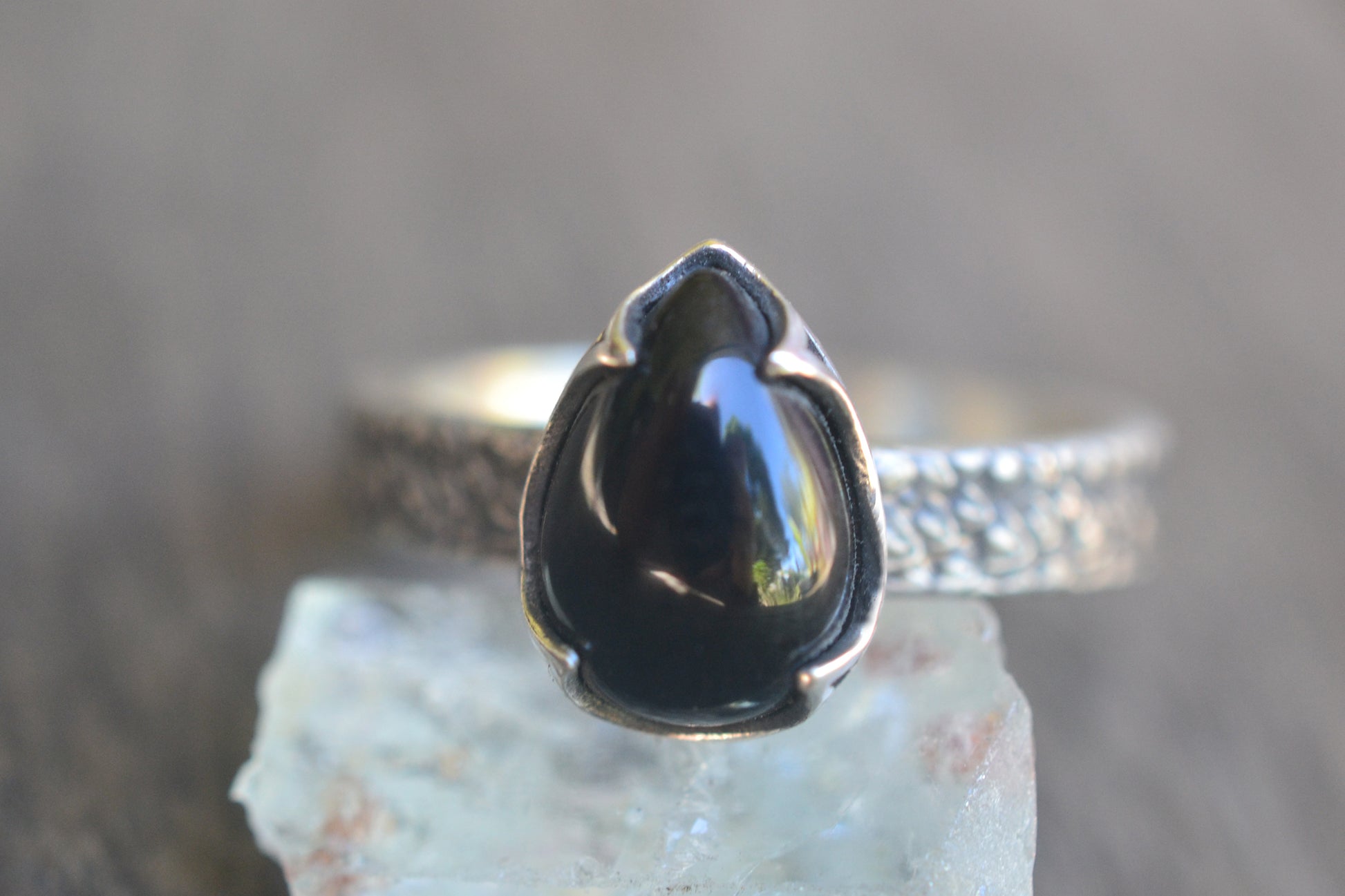 Pear Shaped Onyx Cabochon Ring in Silver