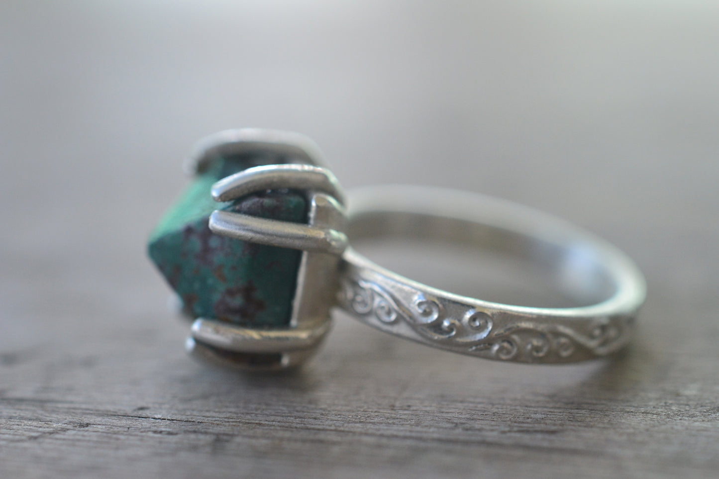 Silver Spiral Ring With 10mm Bloodstone Crystal