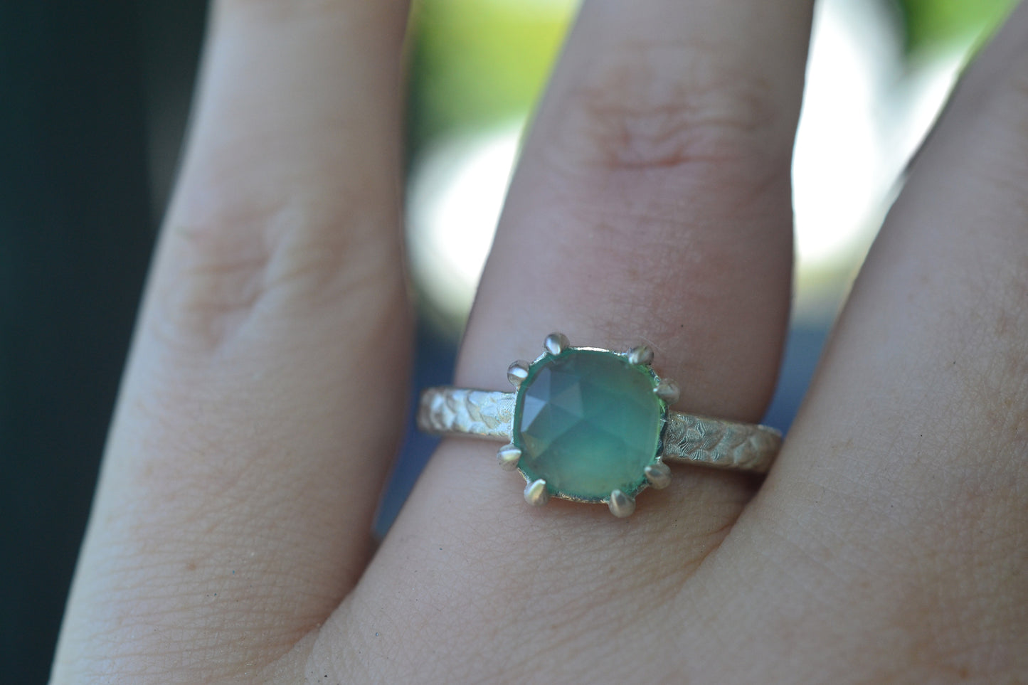 8mm Peruvian Blue Opal Ring With Dragon Scales