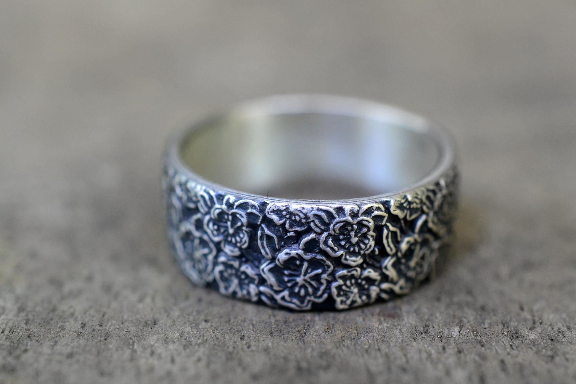 Men's Oxidised Silver Blossom Wedding Band