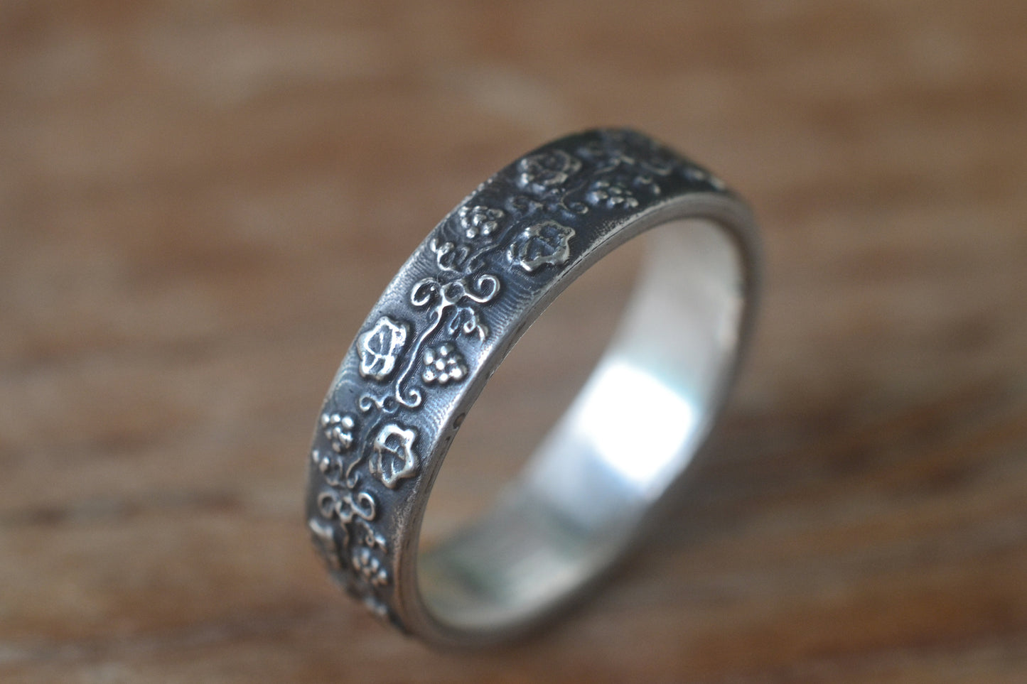 Oxidised Silver Grapevine Wedding Band