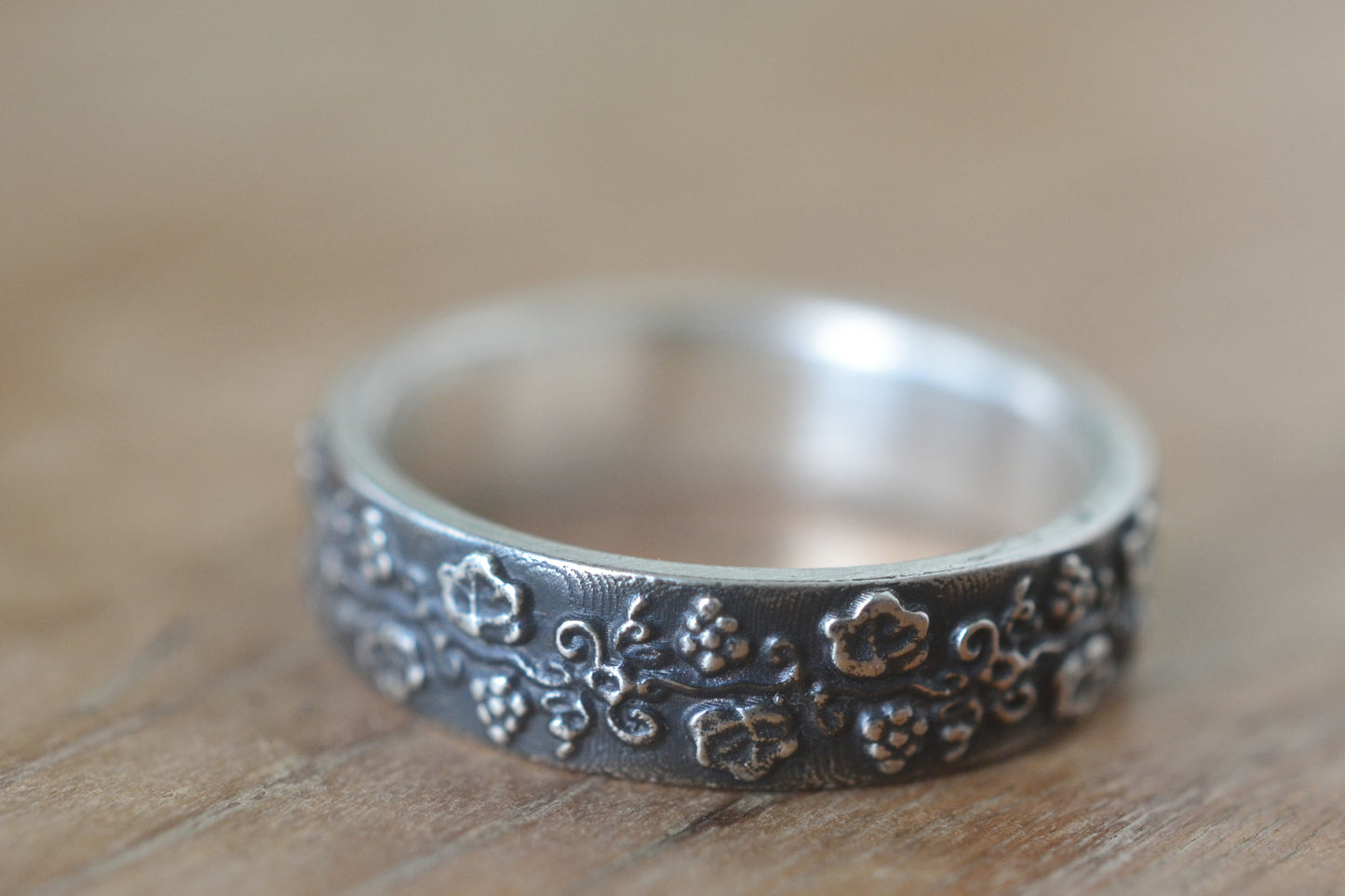 Ancient Style Grape Vine Wedding Band