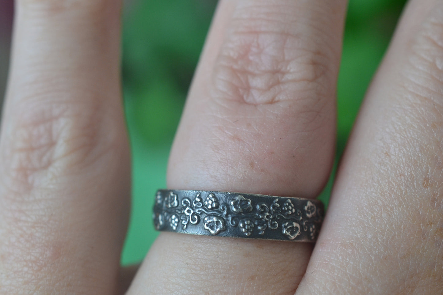 Oxidised Silver Grapes Wedding Band