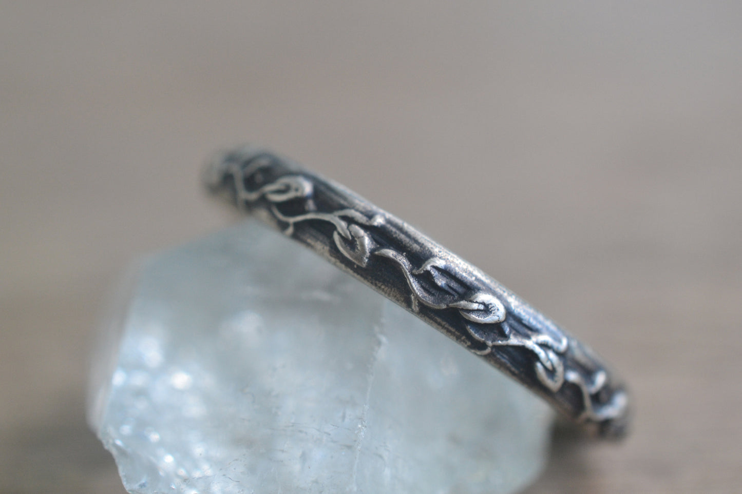 Womens Oxidised Silver Vine Leaf Wedding Band