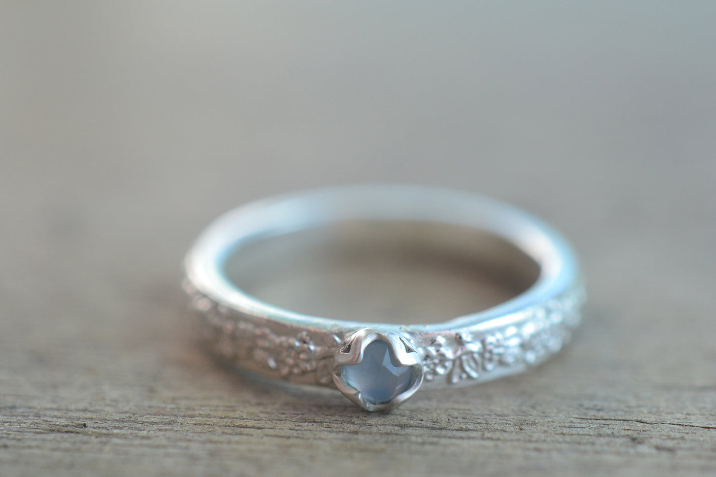 Blue Chalcedony Ring in 925 Sterling Silver