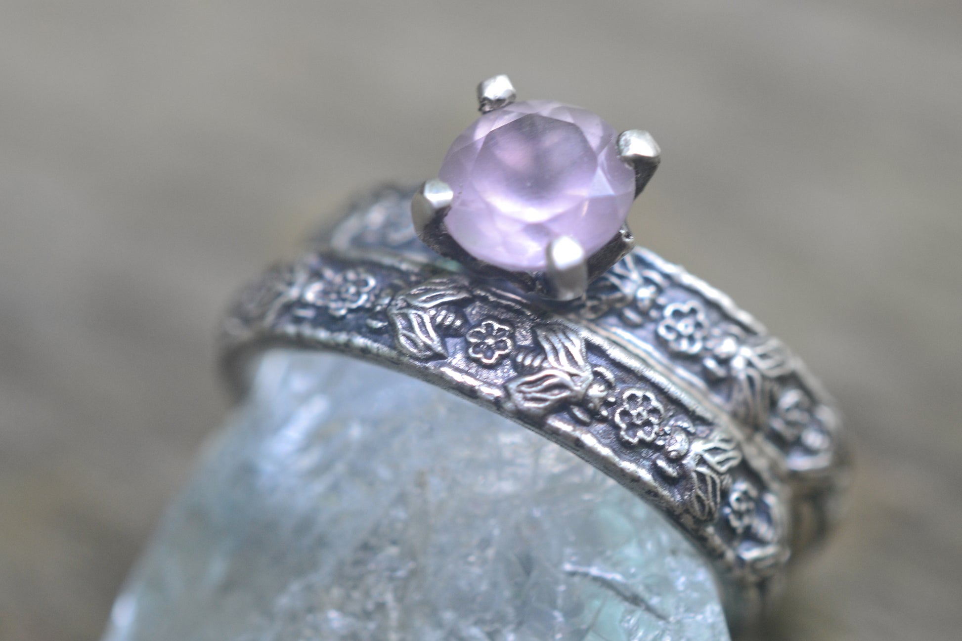 Honeybee Wedding Set With Natural Rose Quartz