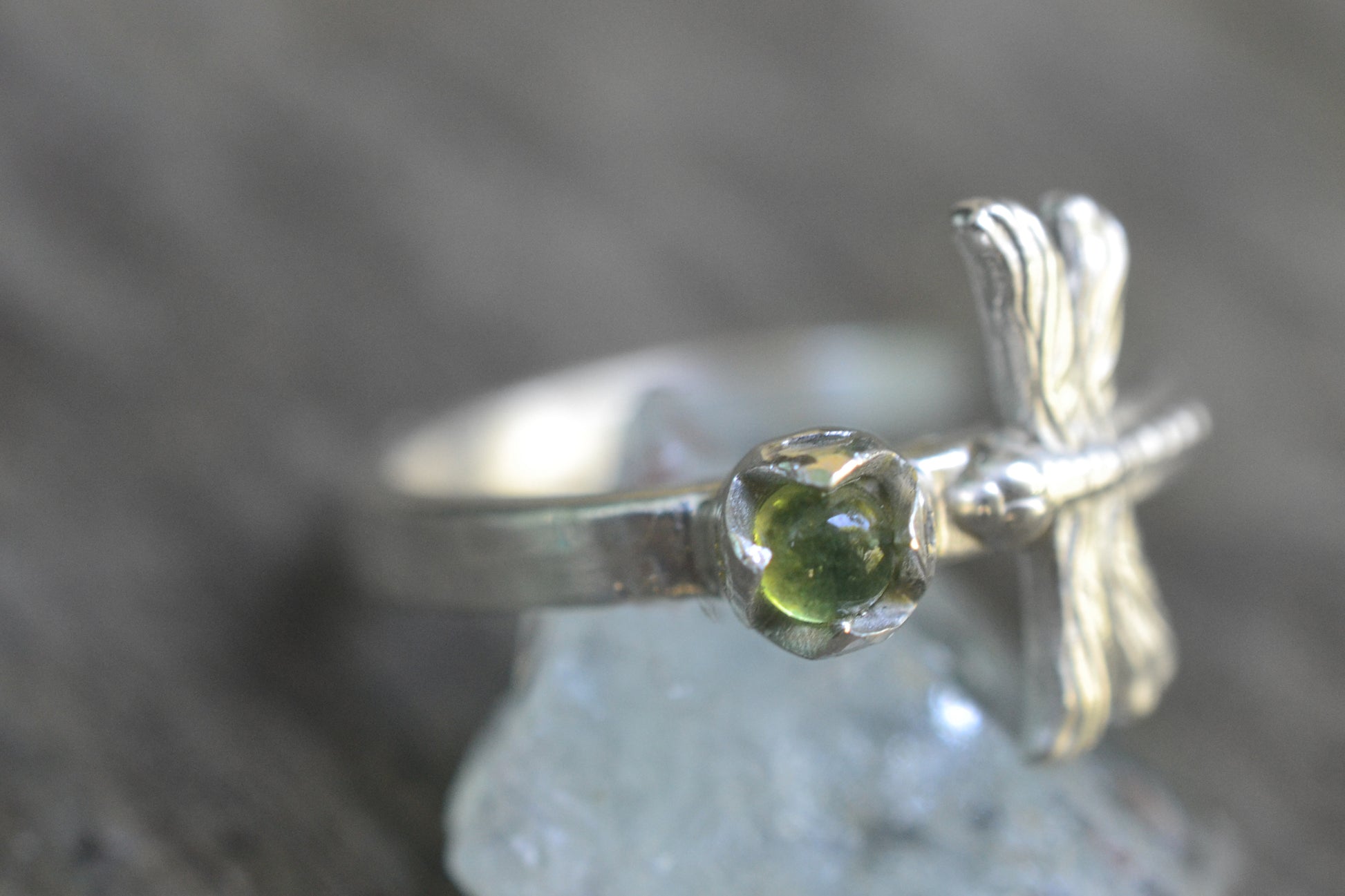 Vesuvianite Bezel Ring with Dragonfly
