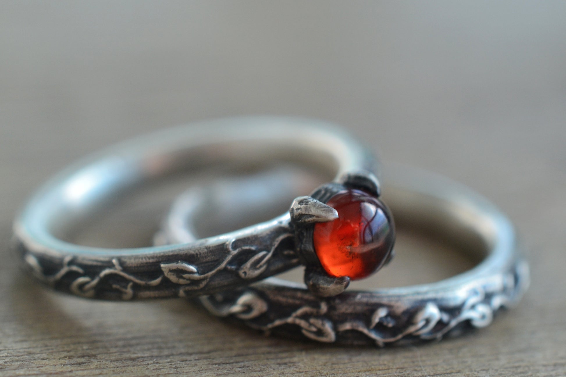 Oxidised silver leaf wedding set with garnet