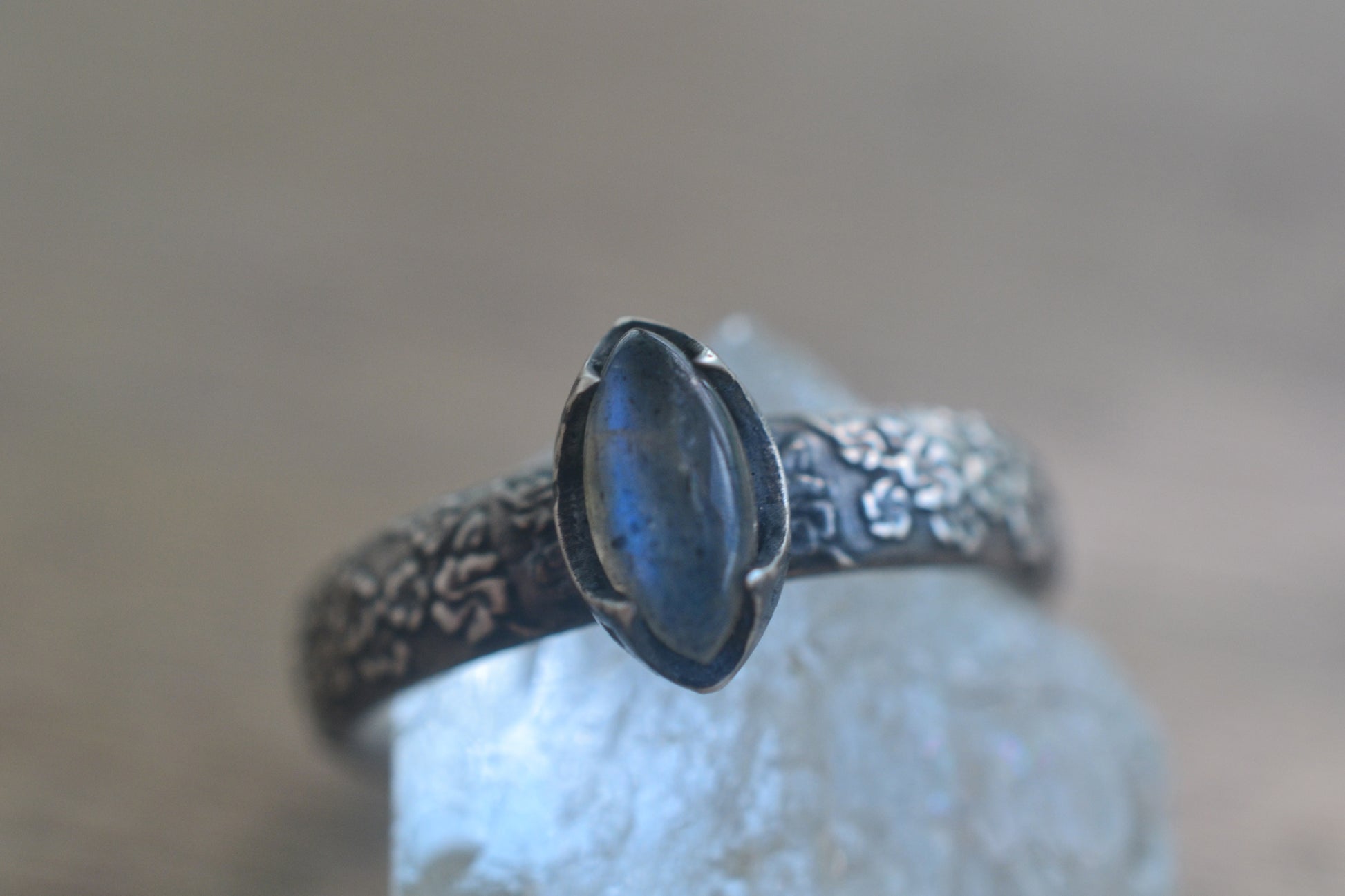 Marquise Labradorite Cocktail Ring in 925 Silver