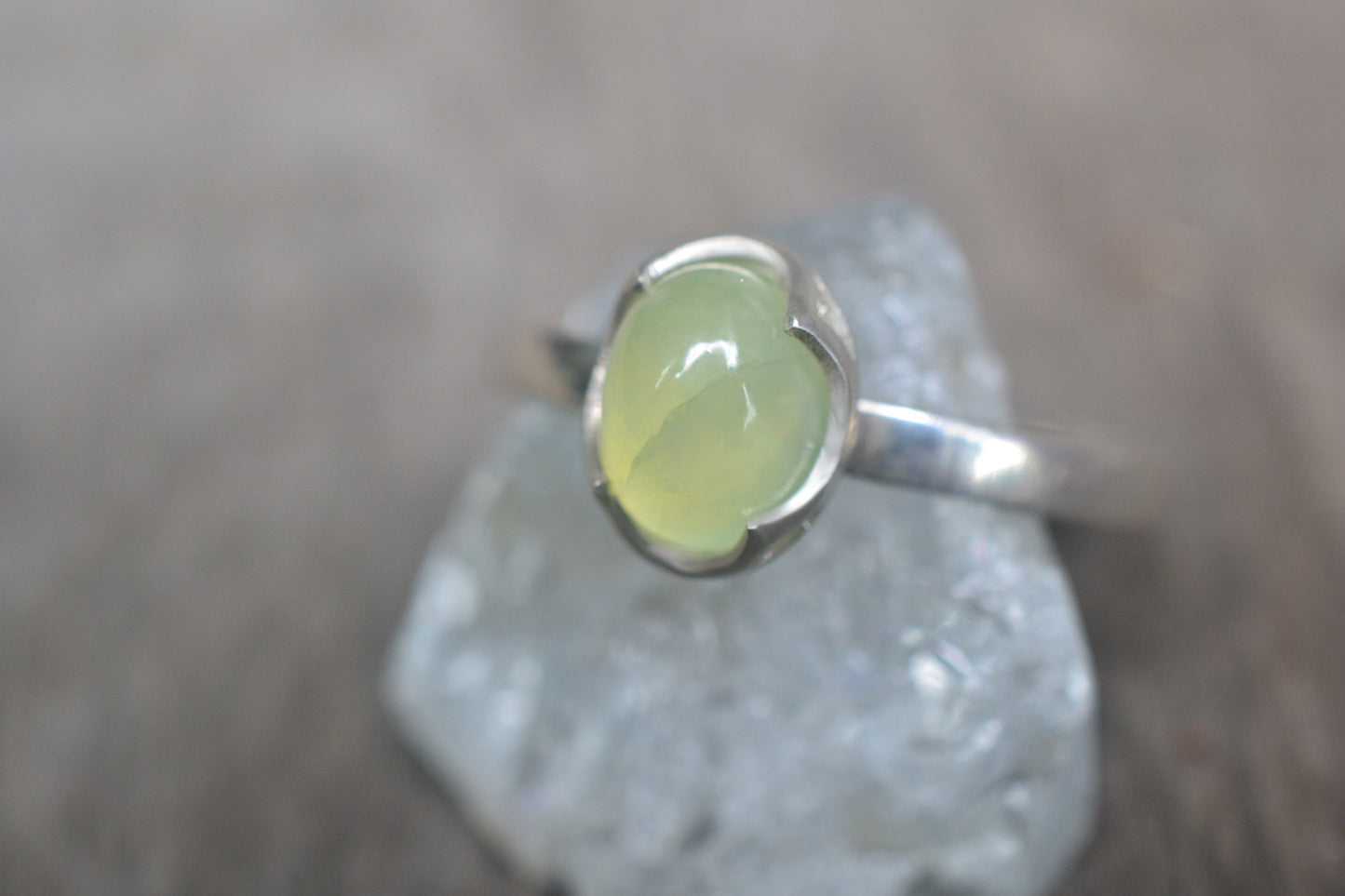 Simple Green Crystal Ring in Recycled Silver