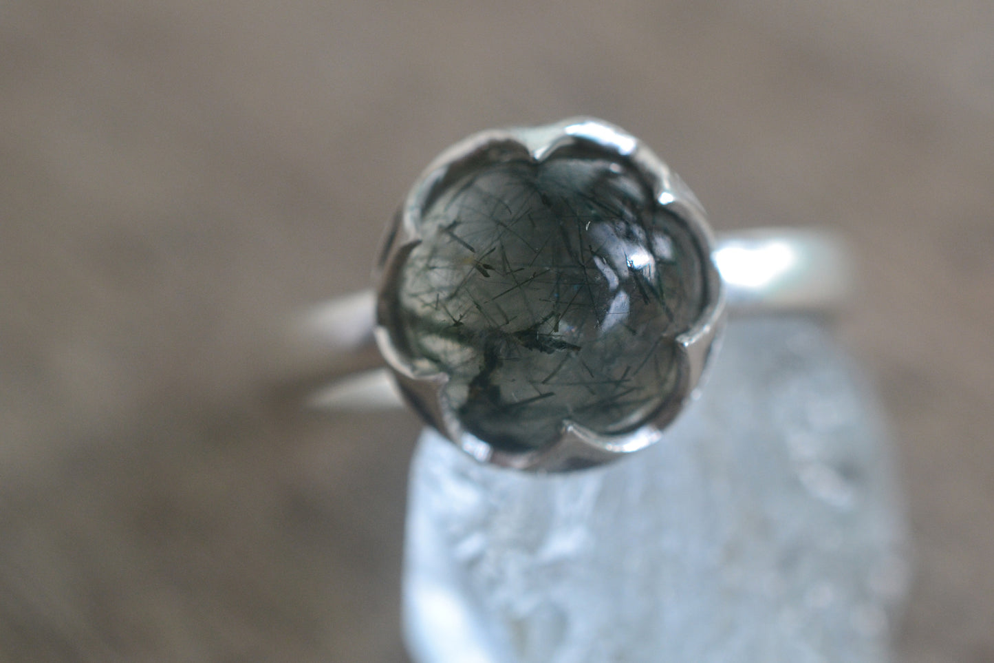 10mm Green Tourmalated Quartz Ring in Sterling