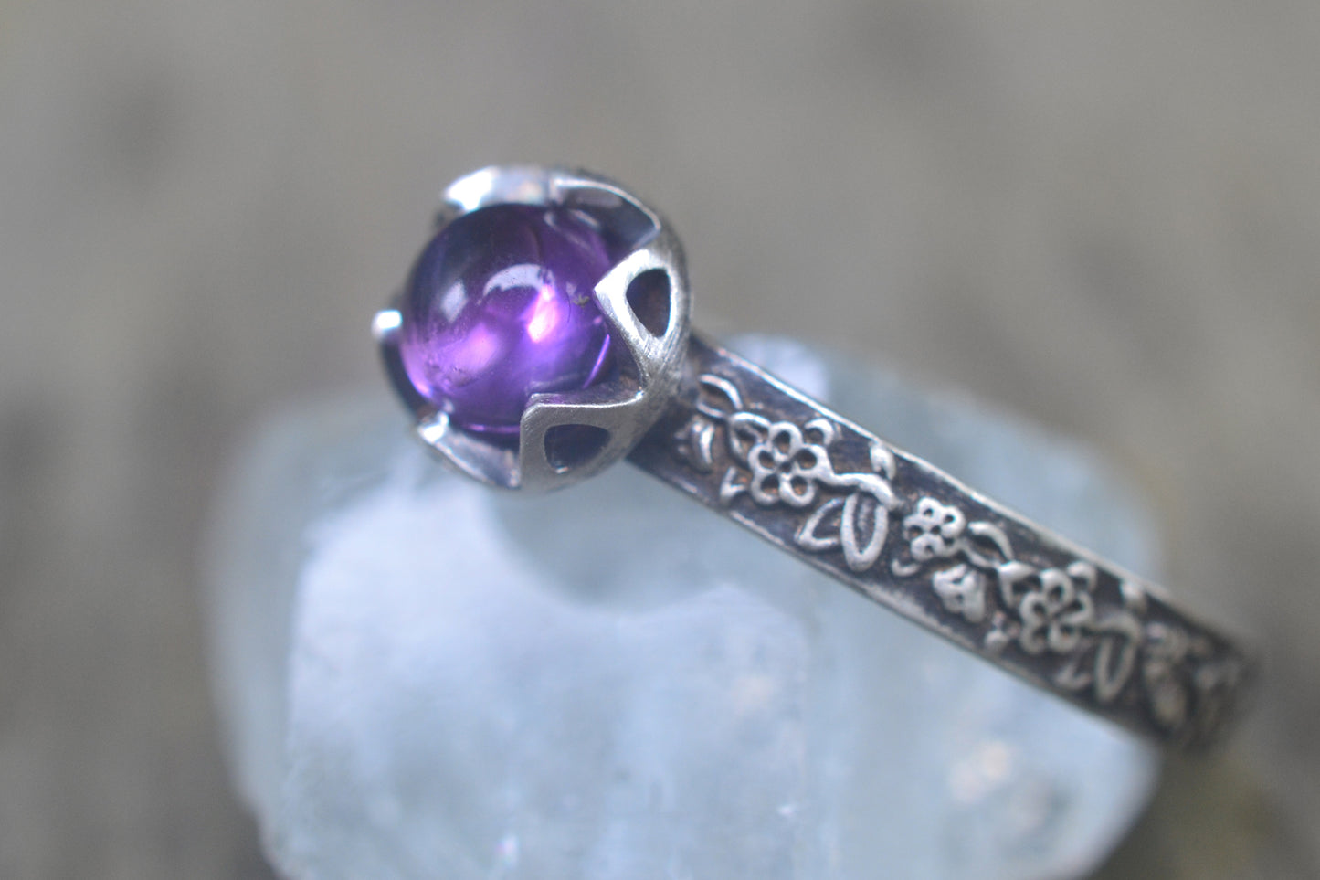 Rose Leaf Poesy Style Ring With Purple Stone