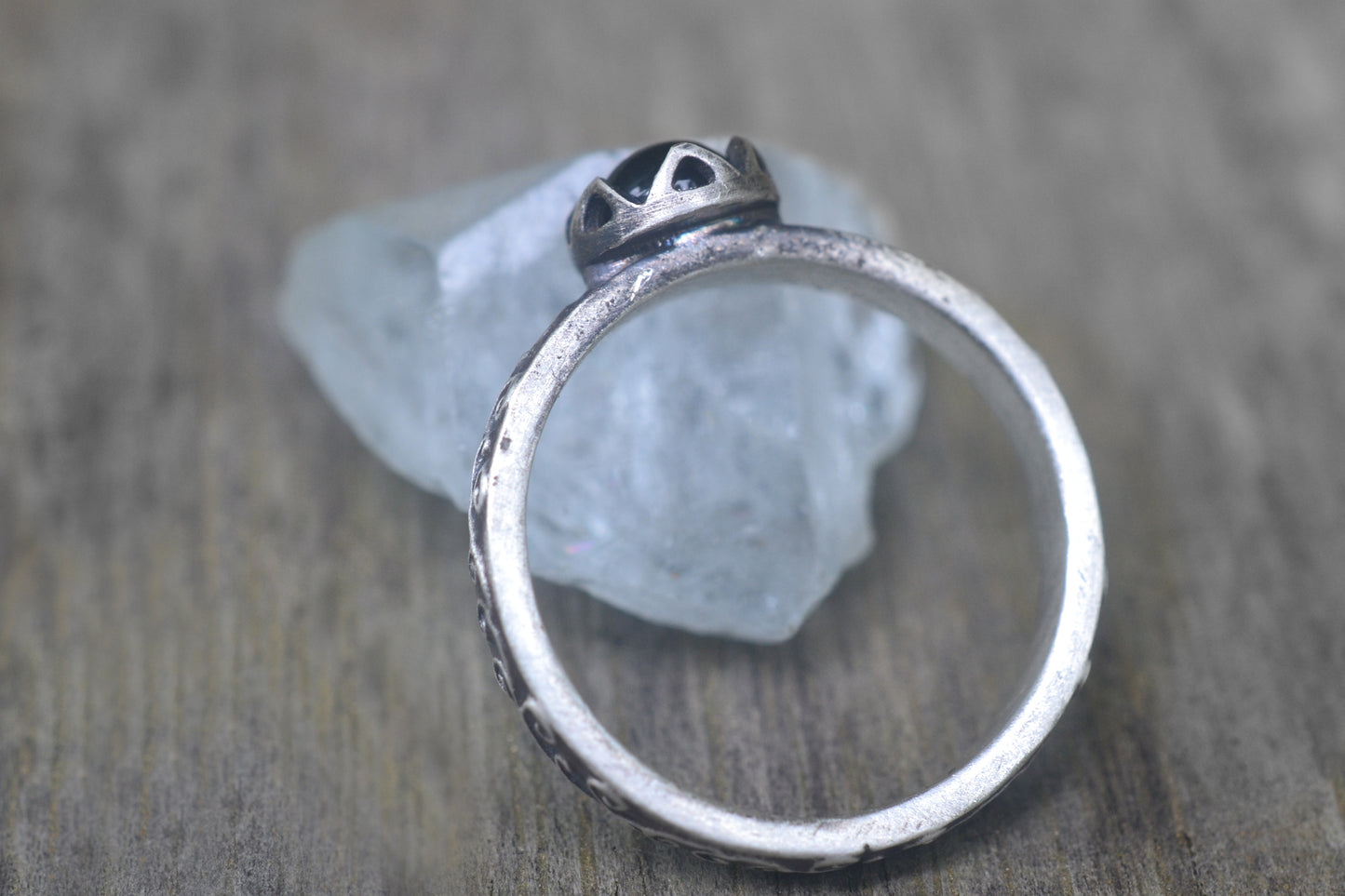 Black Onyx Gemstone Ring in Swirly Silver
