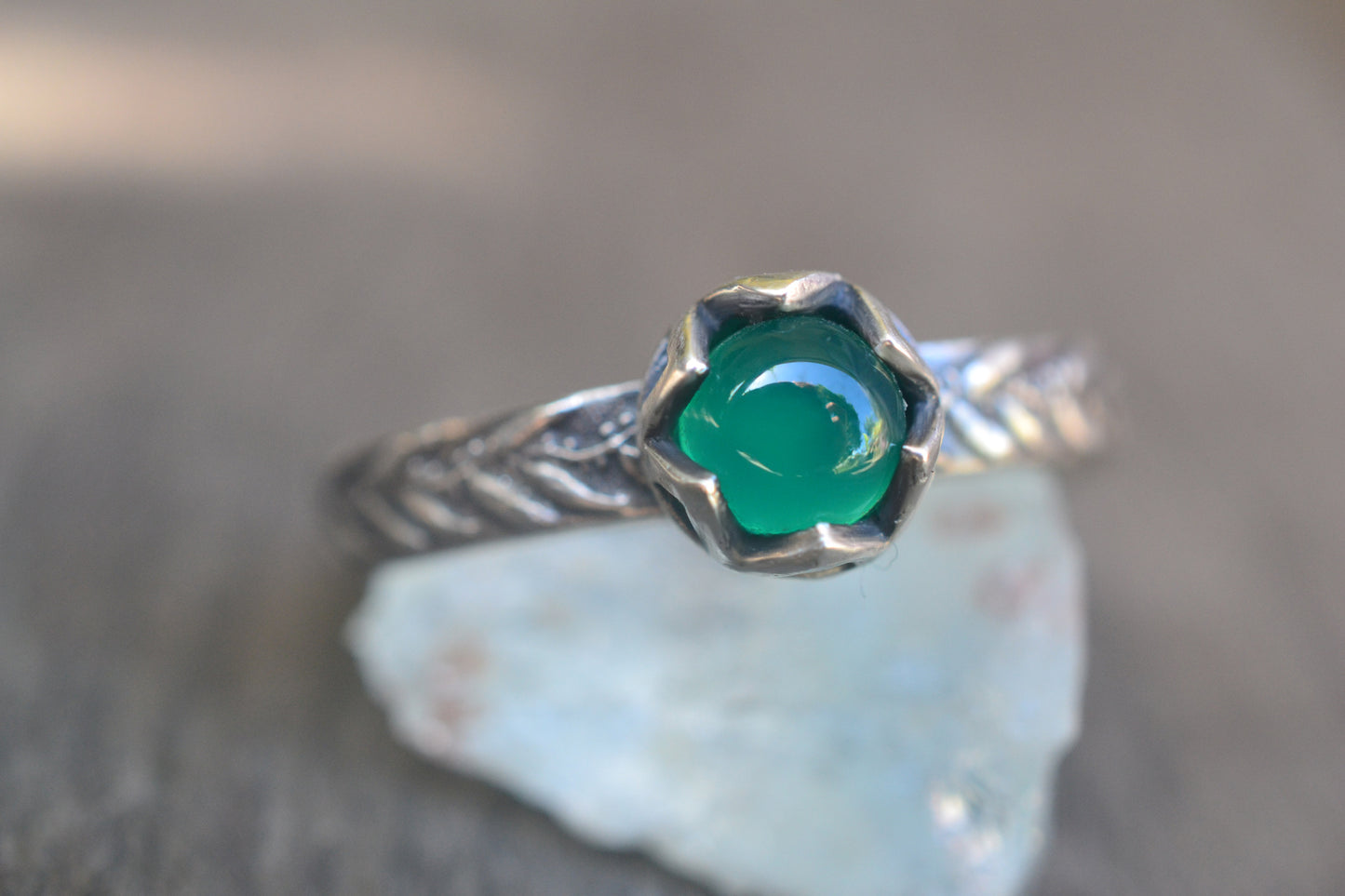 Bezel Set Emerald Ring With Leaf Design in Silver