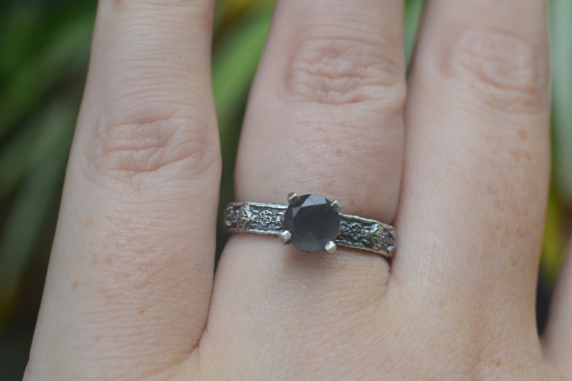 6mm Grey Moonstone Ring With Rose & Bee Band