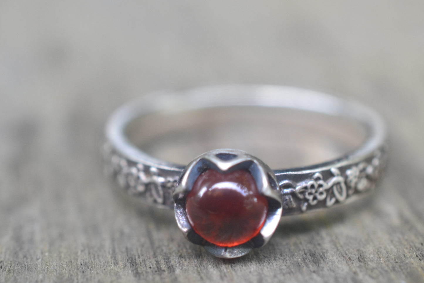 Gothic Hessonite Garnet Rose Leaf Poesy Ring