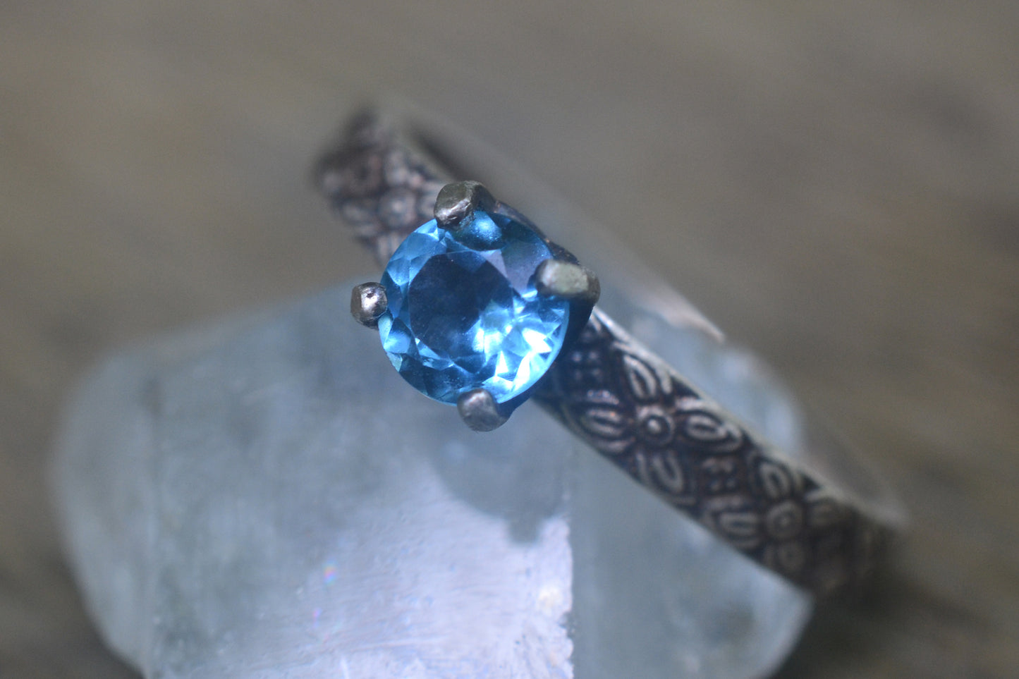 5mm Swiss Blue Topaz Solitaire Ring in Silver