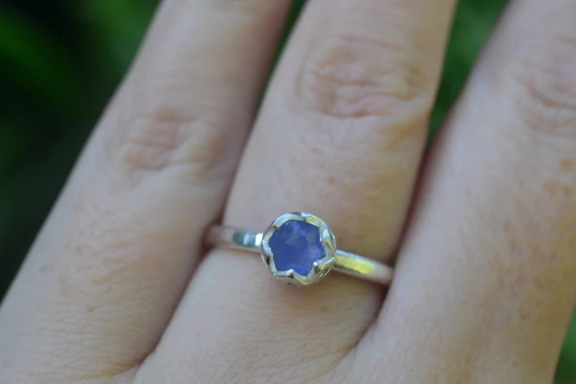 5mm Round Rose Cut Tanzanite Ring in Sterling
