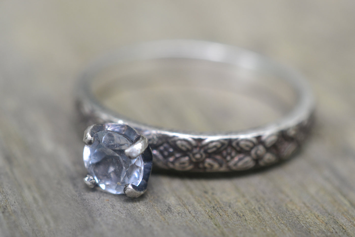 5mm Round Faceted White Topaz Poesy Ring