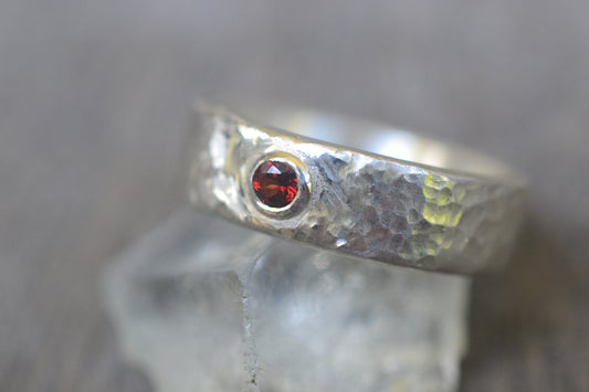 6mm Wide Silver Band With Inset Garnet