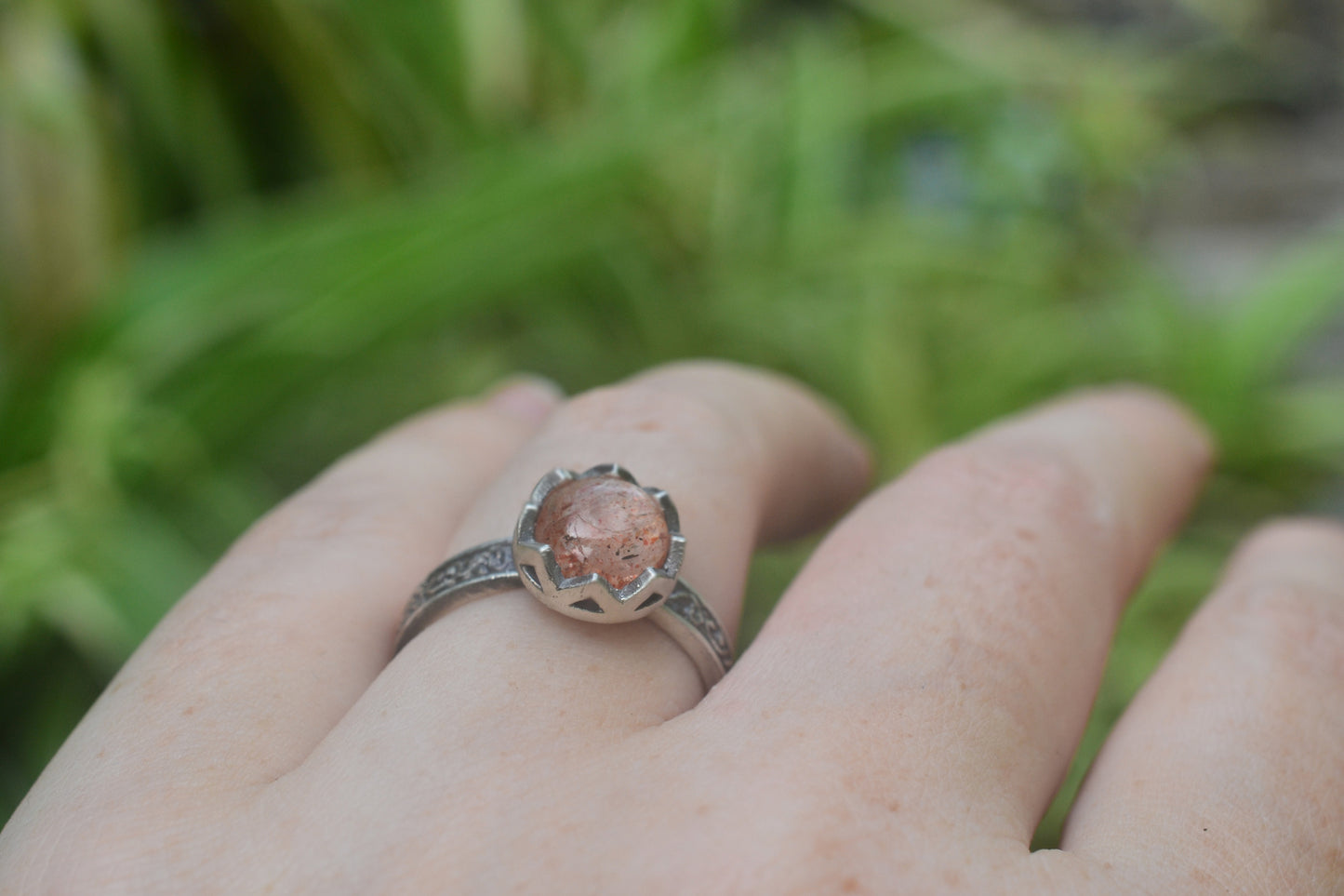 Sunstone Cabochon Ring in Oxidised 925 Silver