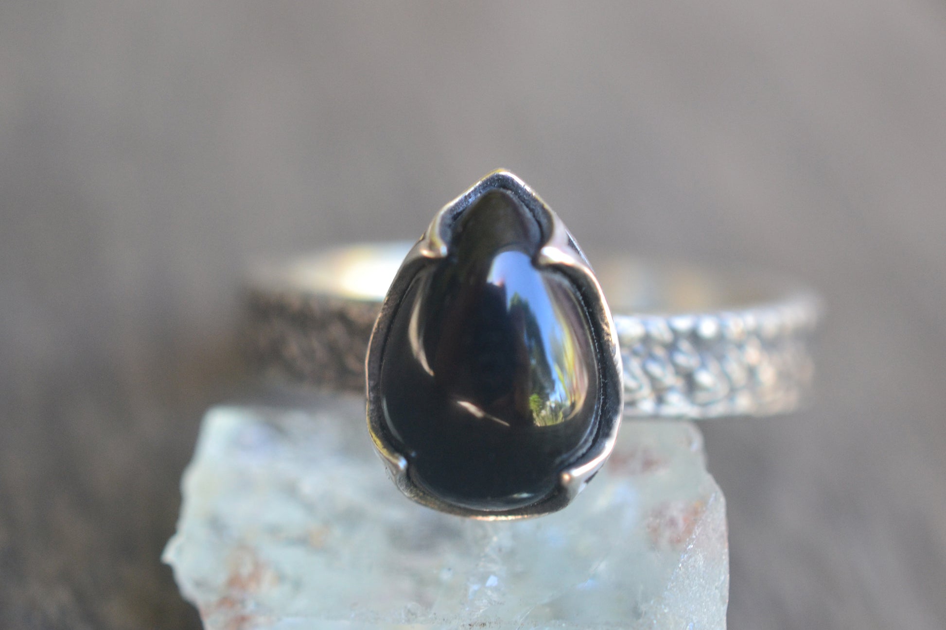 Pear Shaped Onyx Cabochon Ring in Silver