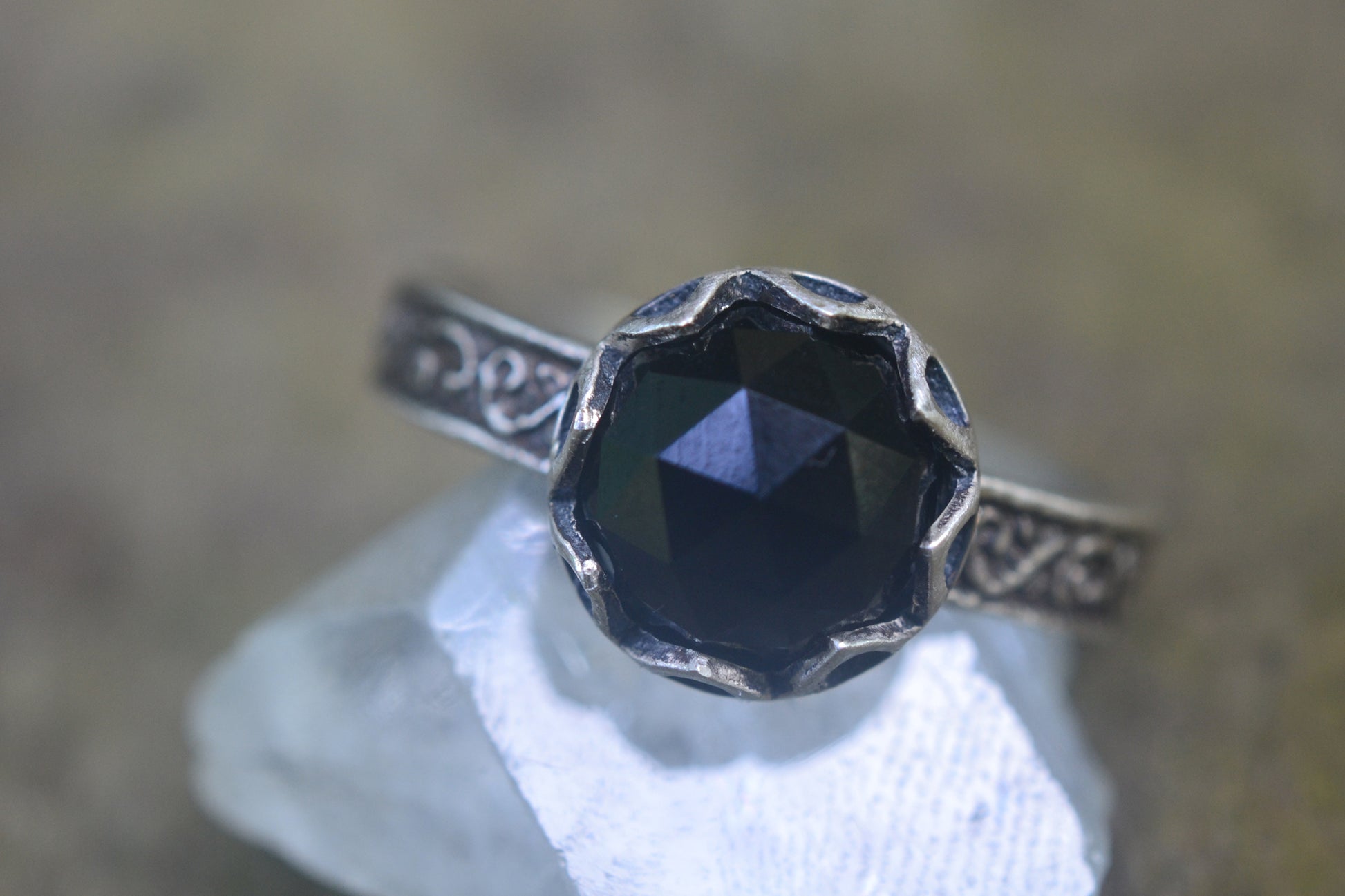 8mm Rose Cut Natural Black Spinel Ring in Silver