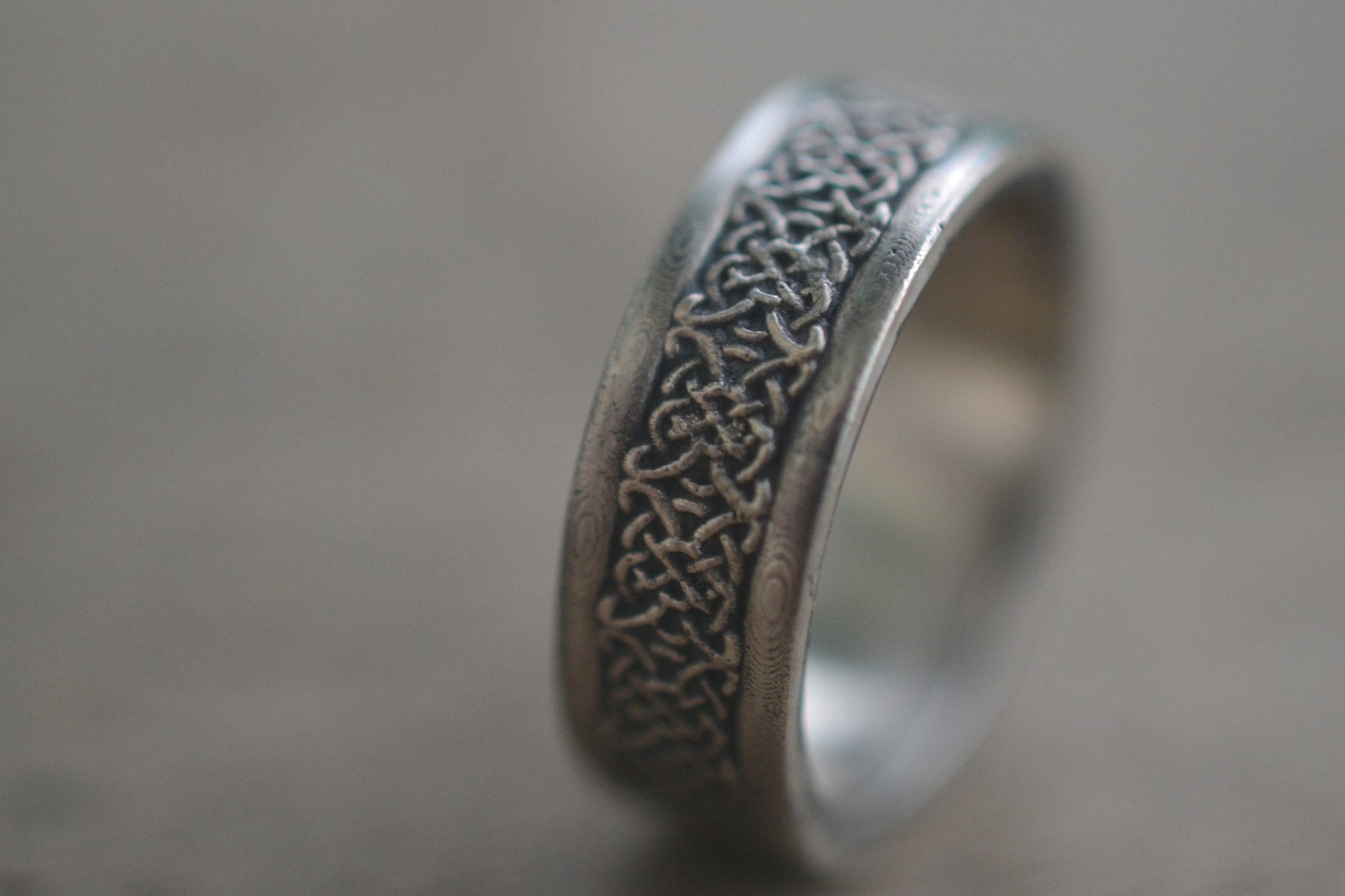 Celtic Knot Wedding Band in Oxidised SIlver