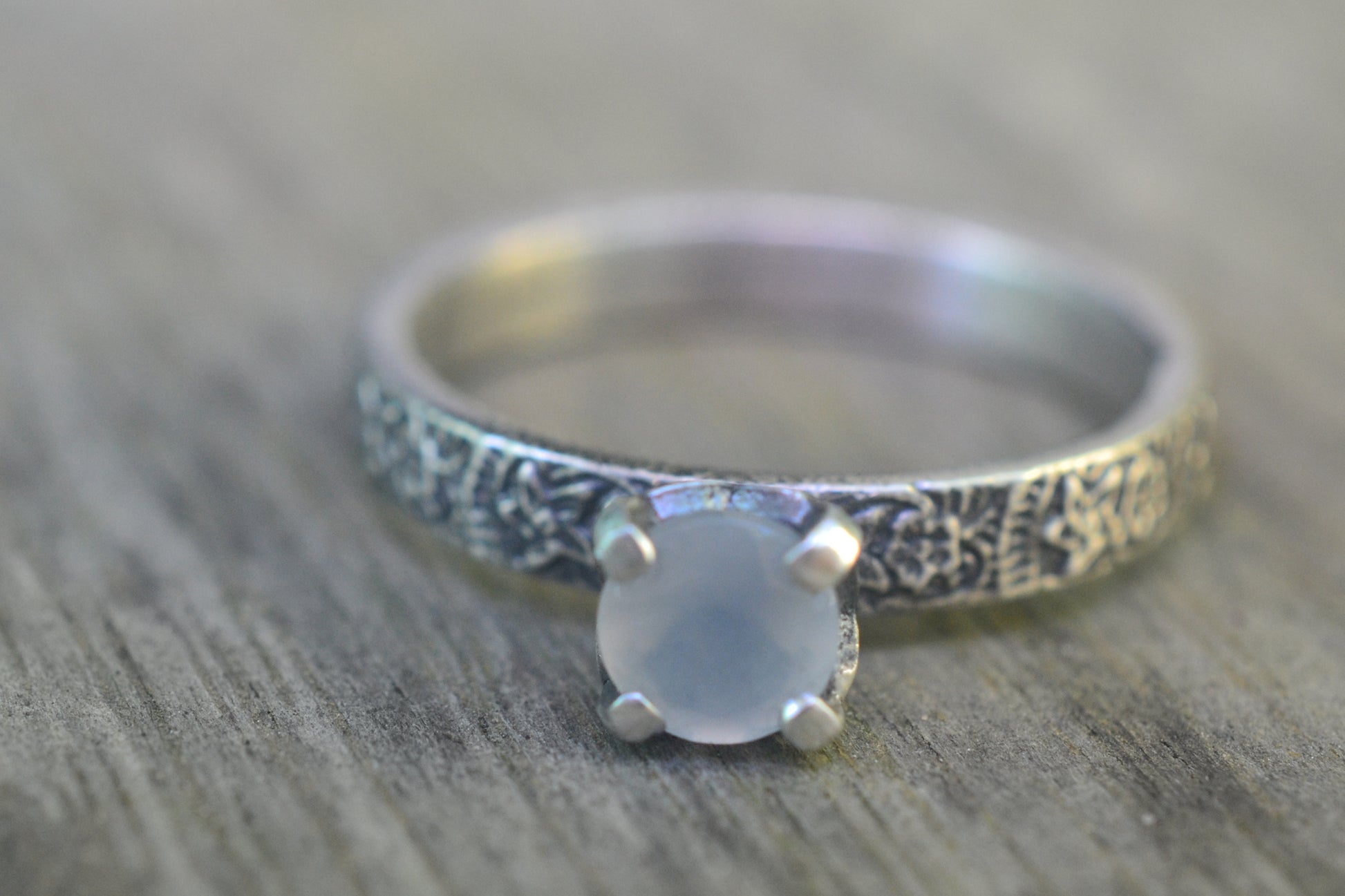 925 Silver Flower Ring With White Moonstone