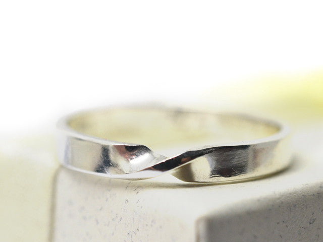 Handmade 3mm Wide Sterling Silver Mobius Ring with Engraving