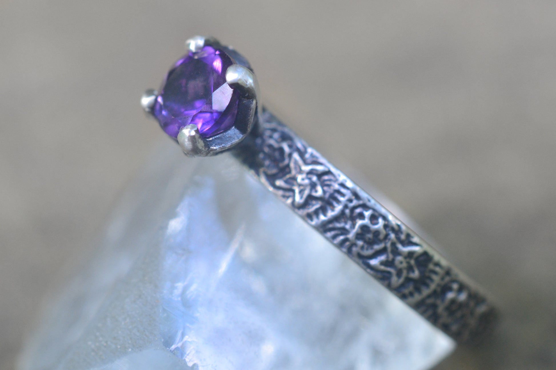 5mm Faceted Amethyst Engagement Ring in Silver