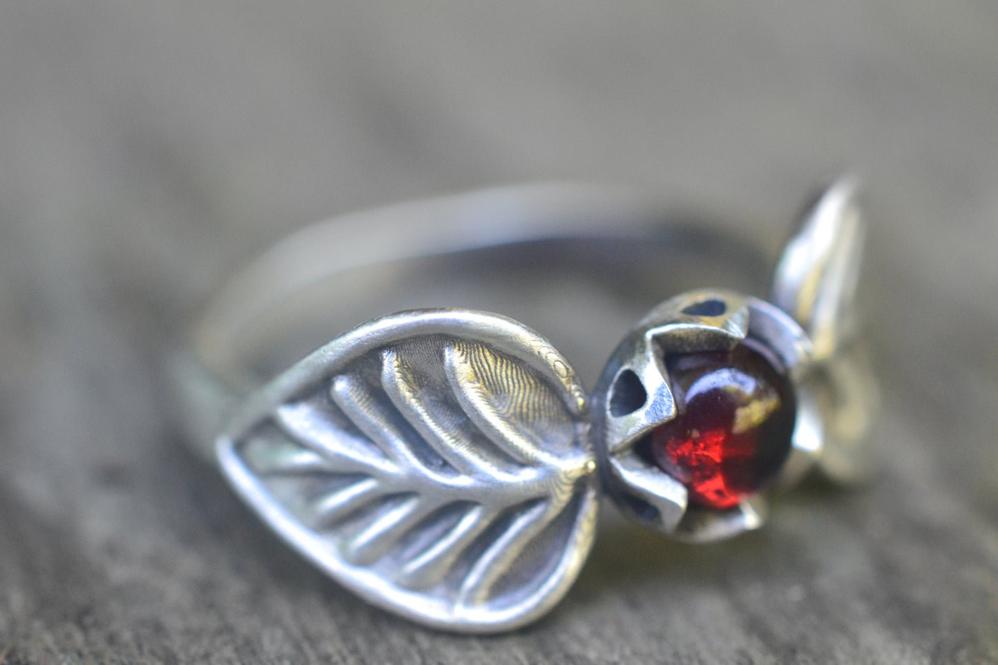 Natural Garnet Crystal Rose Leaf Ring