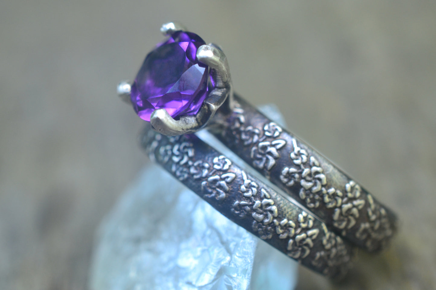 Womens Wedding Set in Silver With Amethyst