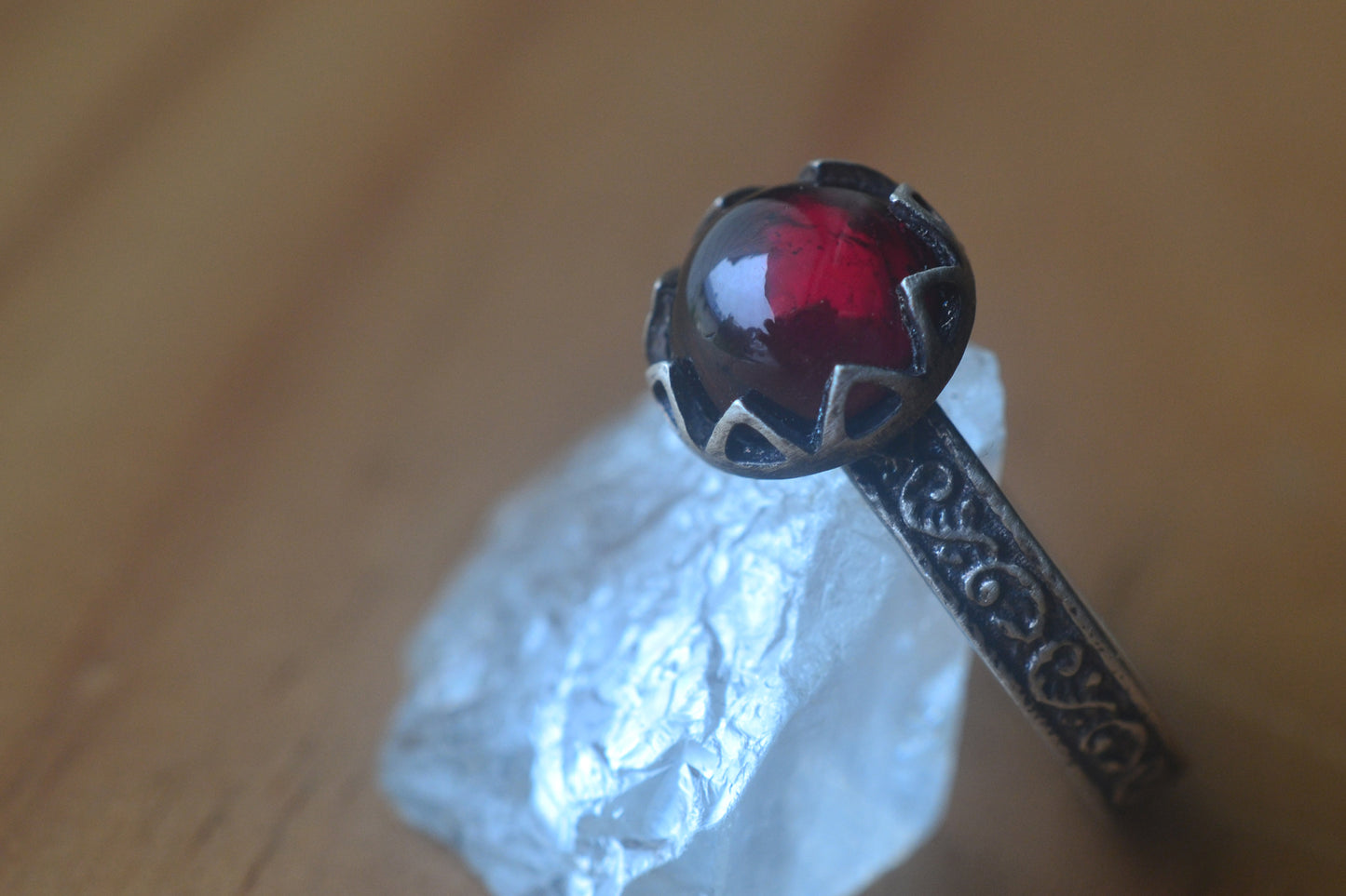 8mm Round Garnet Gemstone Ring in Silver