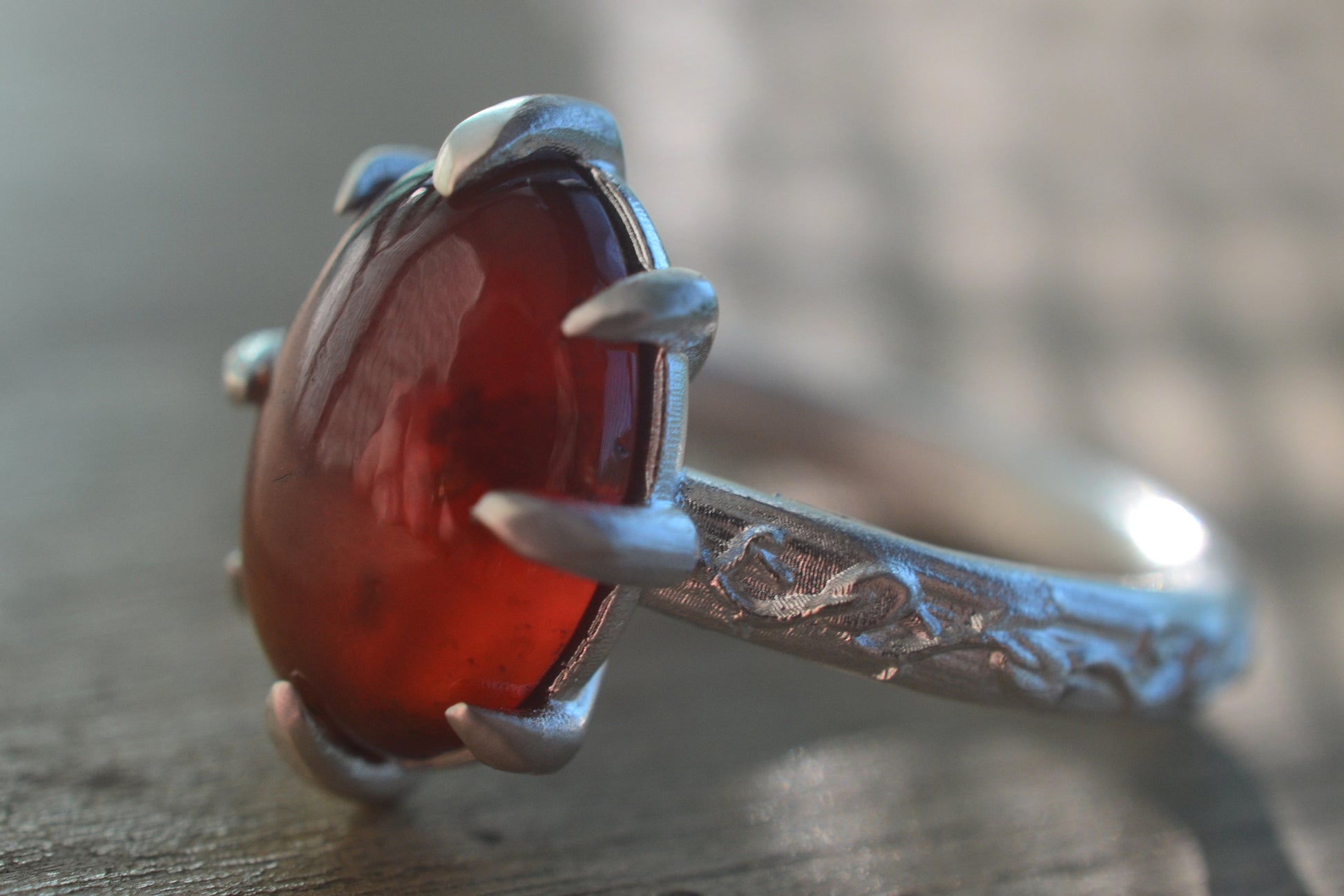 Hessonite Garnet Cabochon Ring With Vine Leaf Band