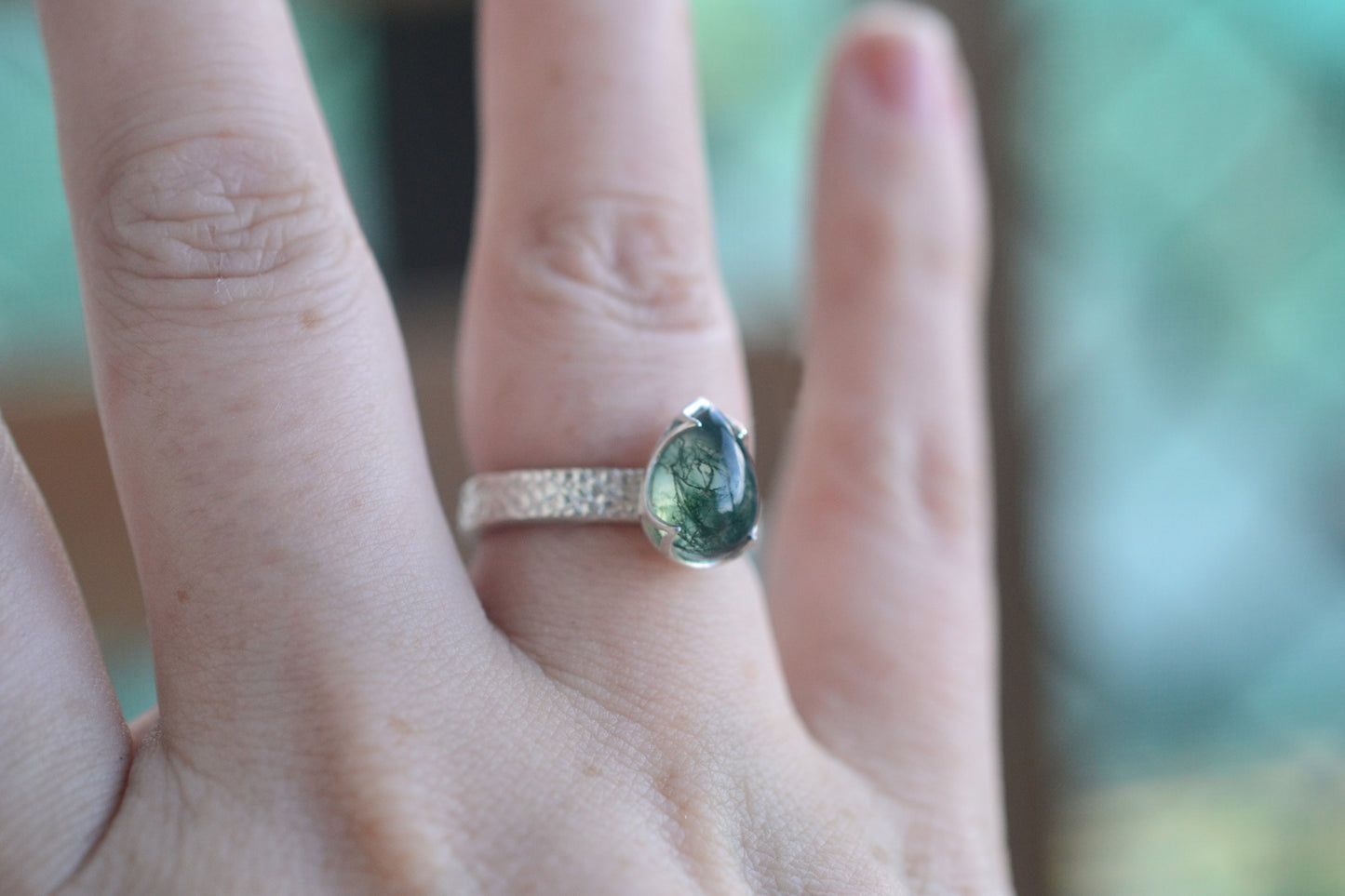 Pear Moss Agate Ring With Silver Scale Design