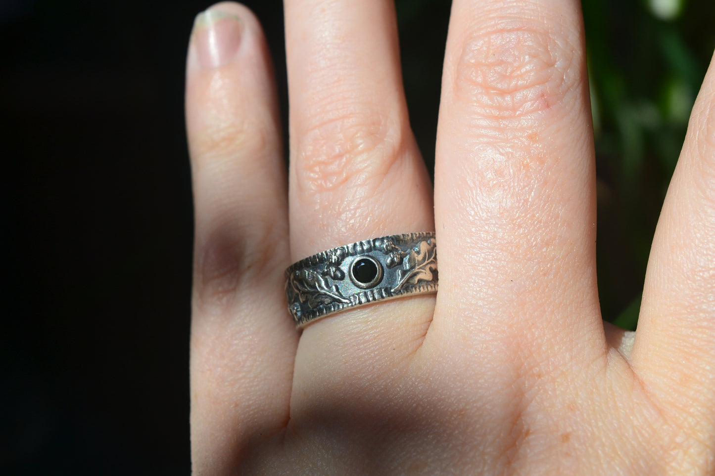 Acorn Wedding Band With Natural Black Spinel Gem