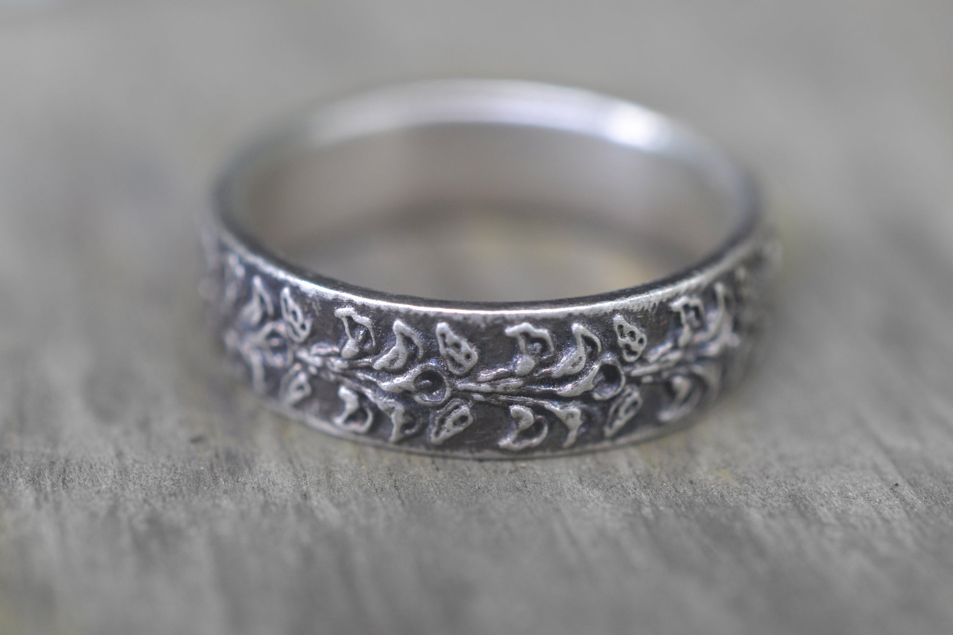 Oxidised Silver Wide Band Calla Lily Ring