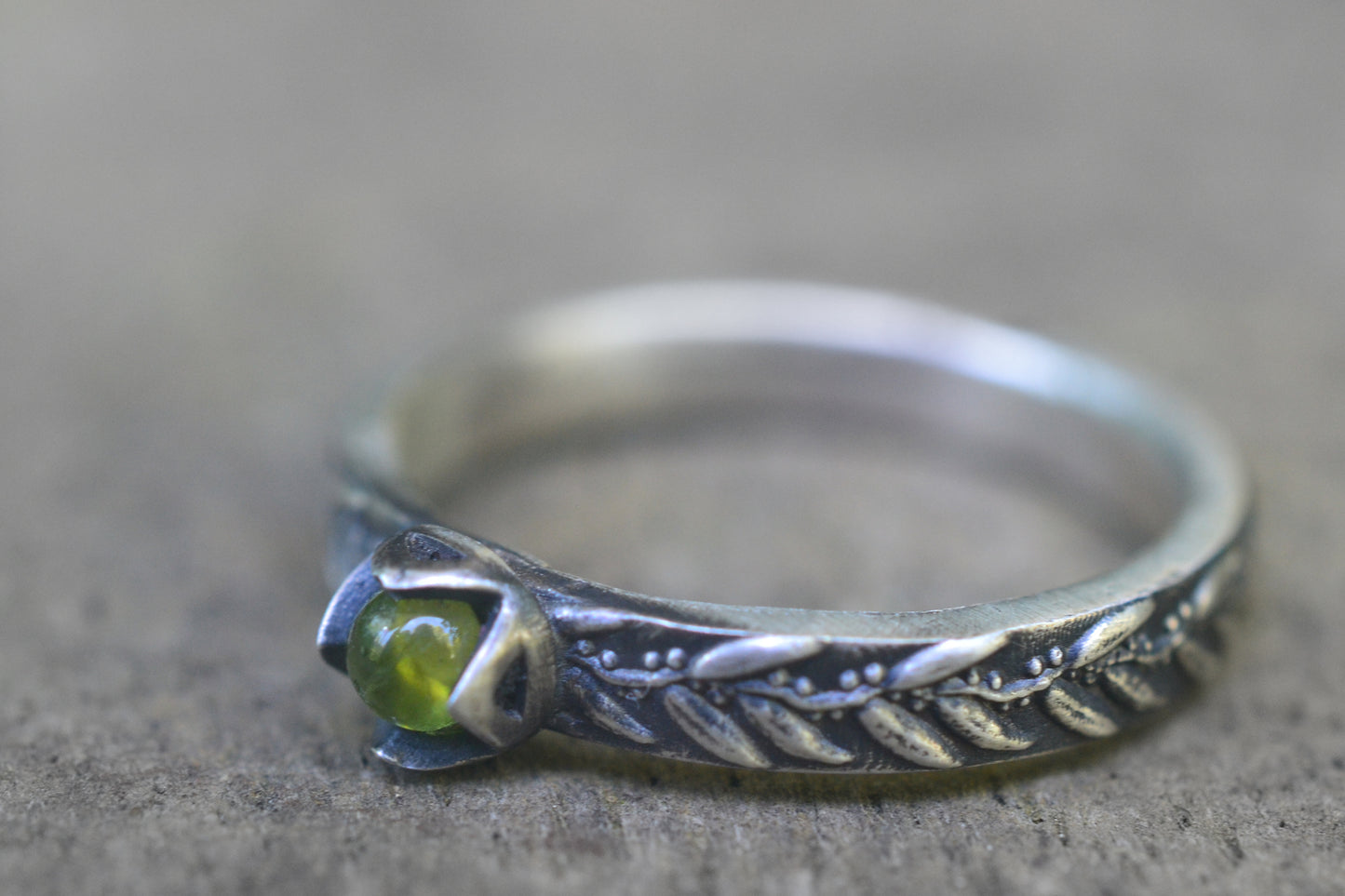 Oxidised Gum Leaf Vesuvianite Ring in Silver