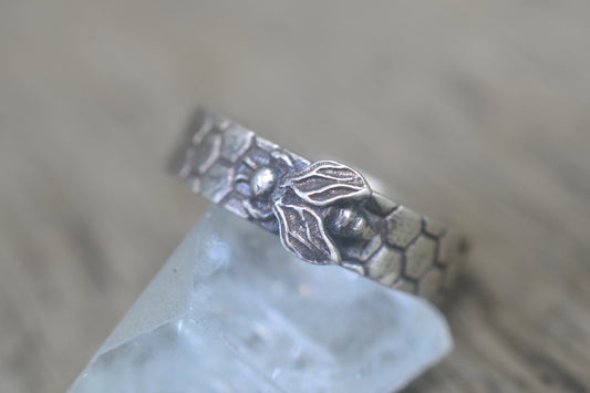 Oxidised Silver Honeybee Ring