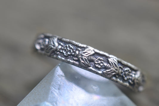 Oxidised Silver Rose And Bee Stacking Ring