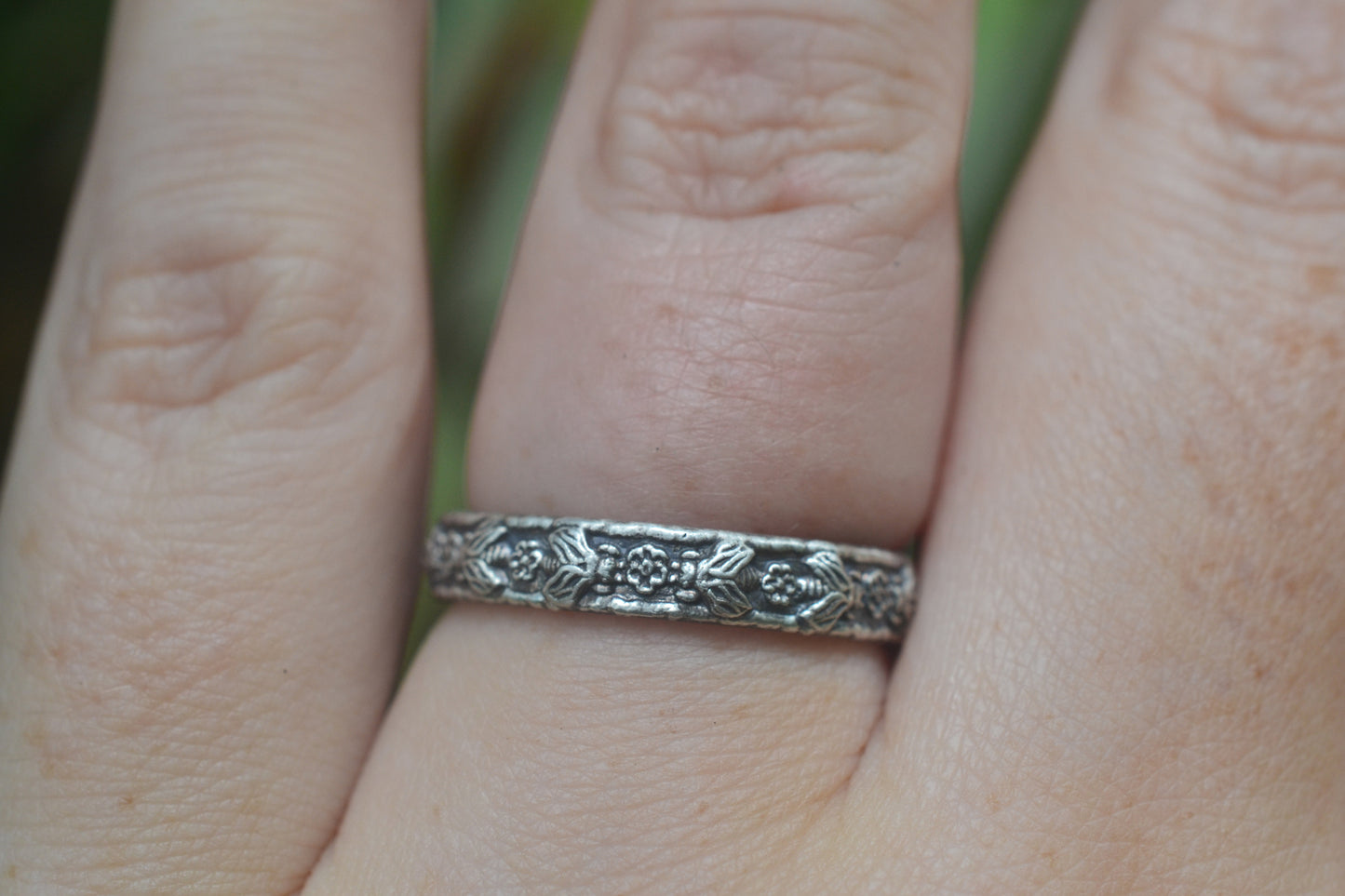 Dainty Carved Silver Rose & Bee Stack Ring