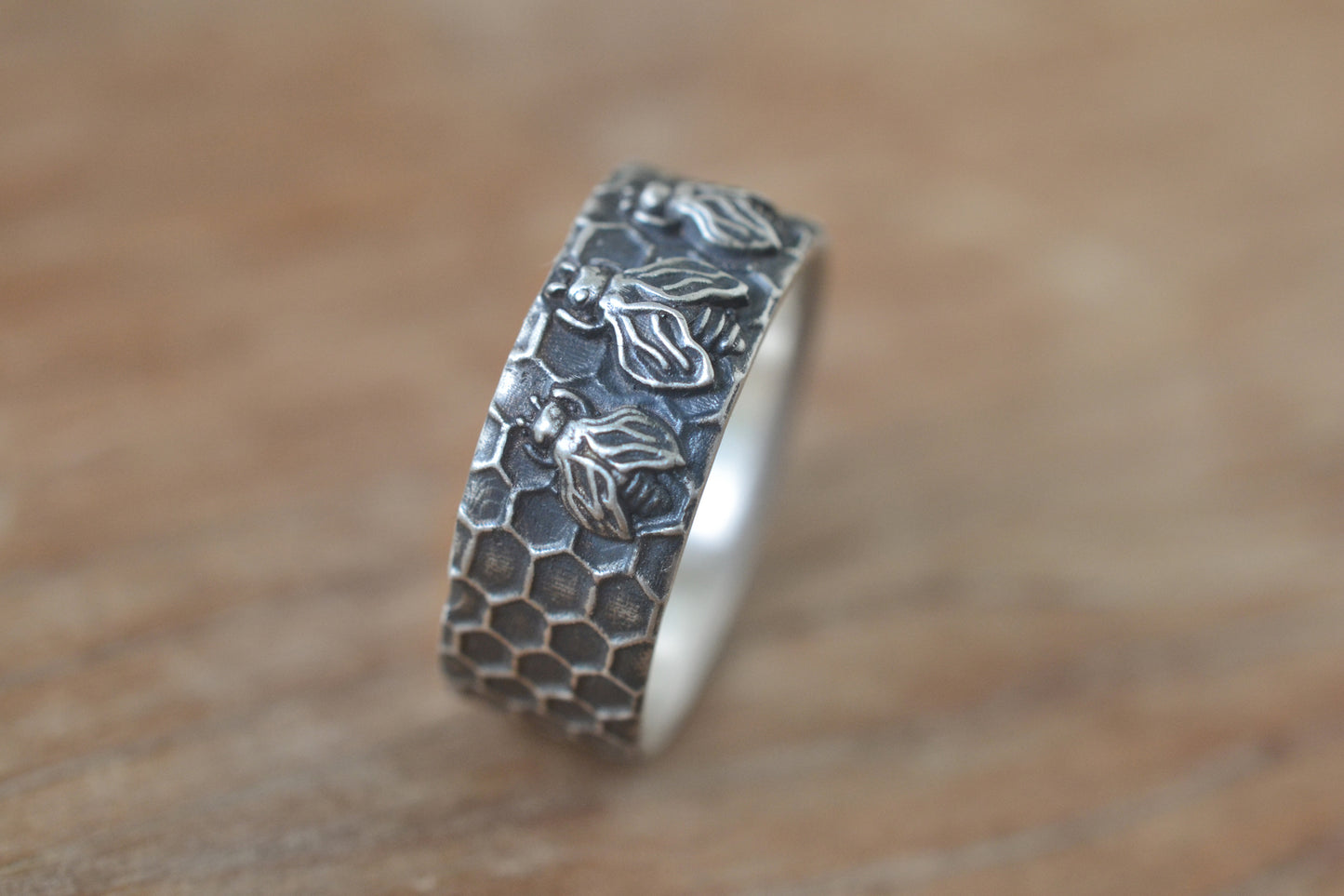 Mens Wide Silver Honeycomb & Bee Band