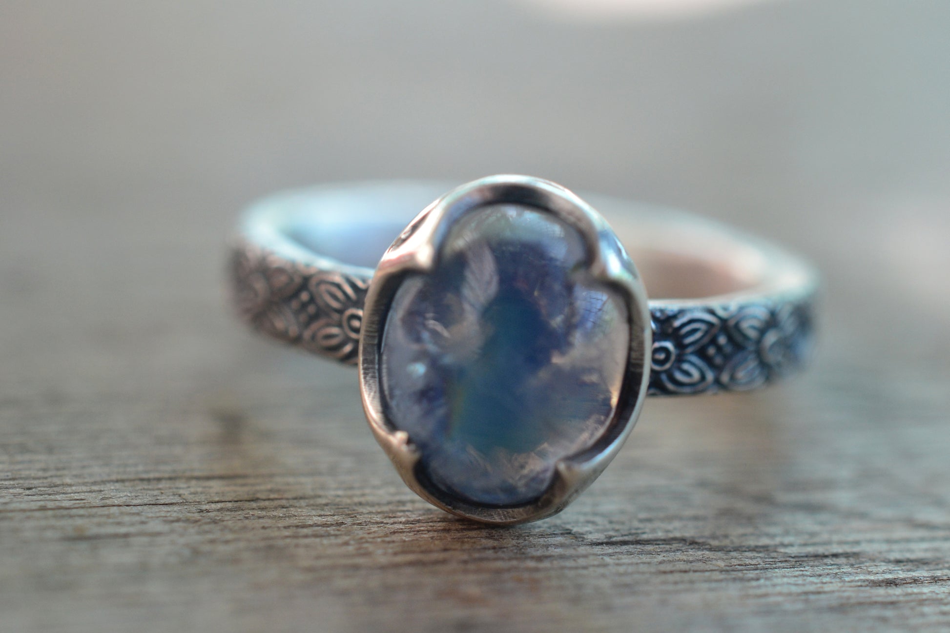 Victorian Style Rainbow Moonstone Ring in 925 Silver